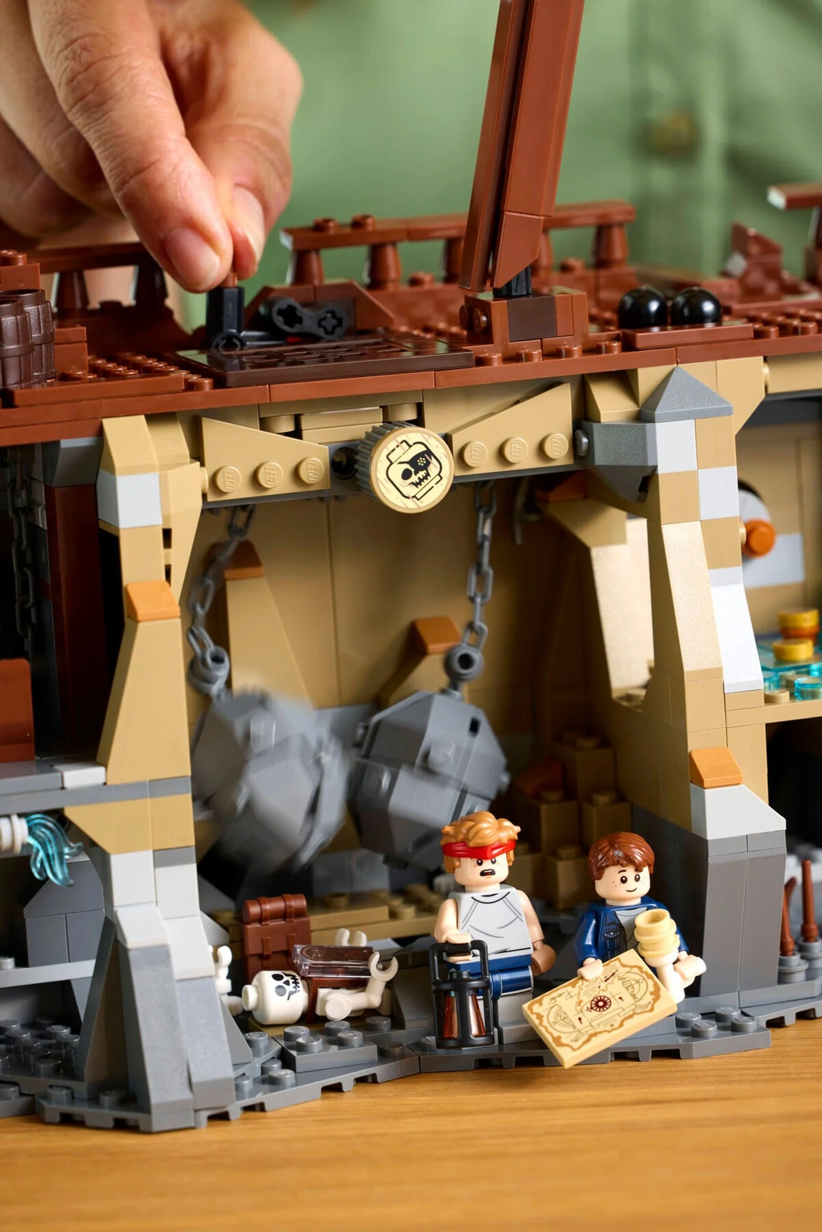 LEGO® 21363 Goonies , diorama z 12 minifigurkami, Nowe - zdjęcie 13