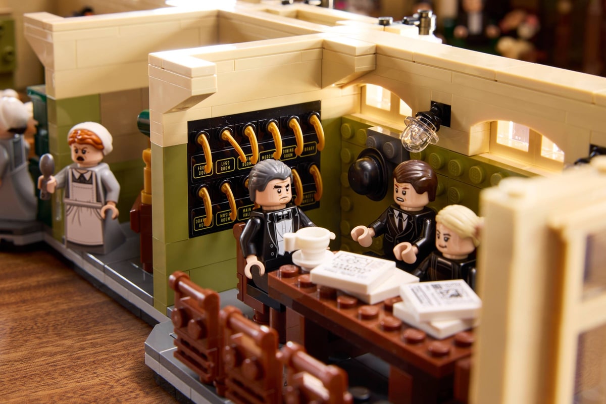 LEGO® 21373 Downton Abbey - zdjęcie 12