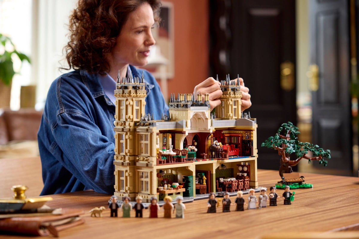 LEGO® 21373 Downton Abbey - zdjęcie 14