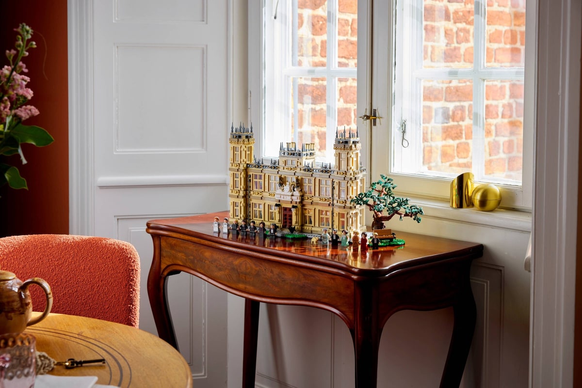 LEGO® 21373 Downton Abbey - zdjęcie 17
