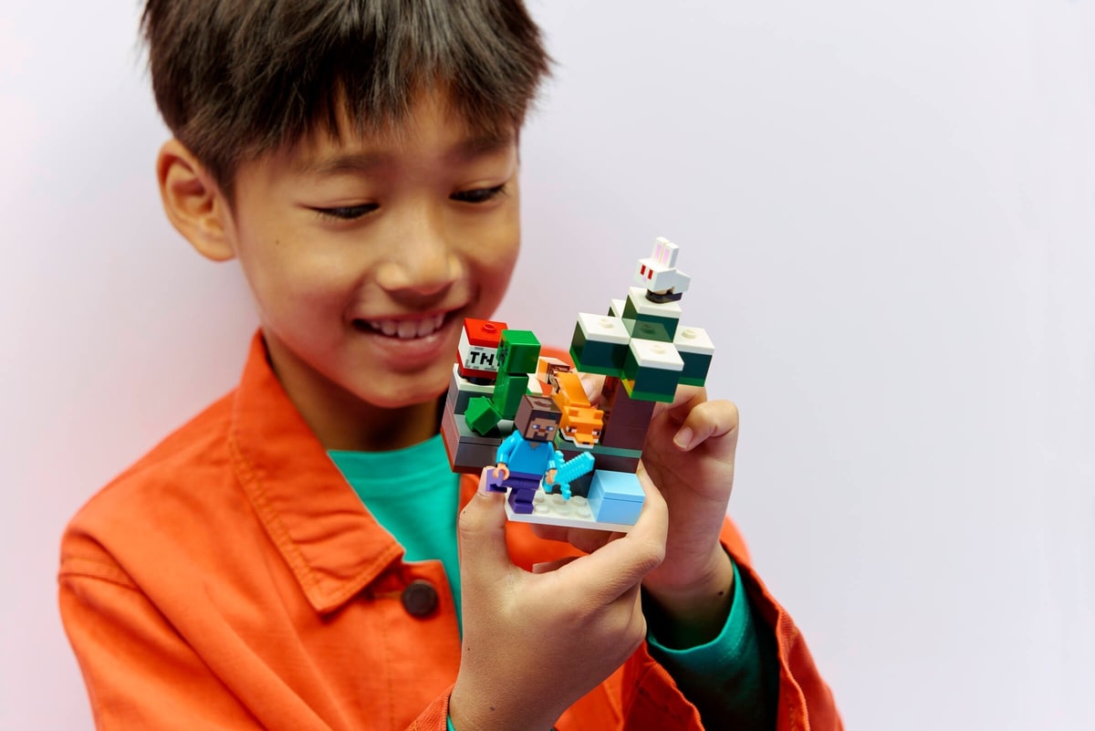 LEGO® 21583 Przygoda Steve'a w tajdze - zdjęcie 10