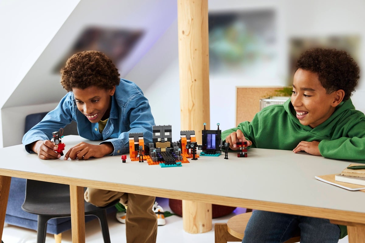 LEGO® 21590 Walka z Witherem - zdjęcie 11