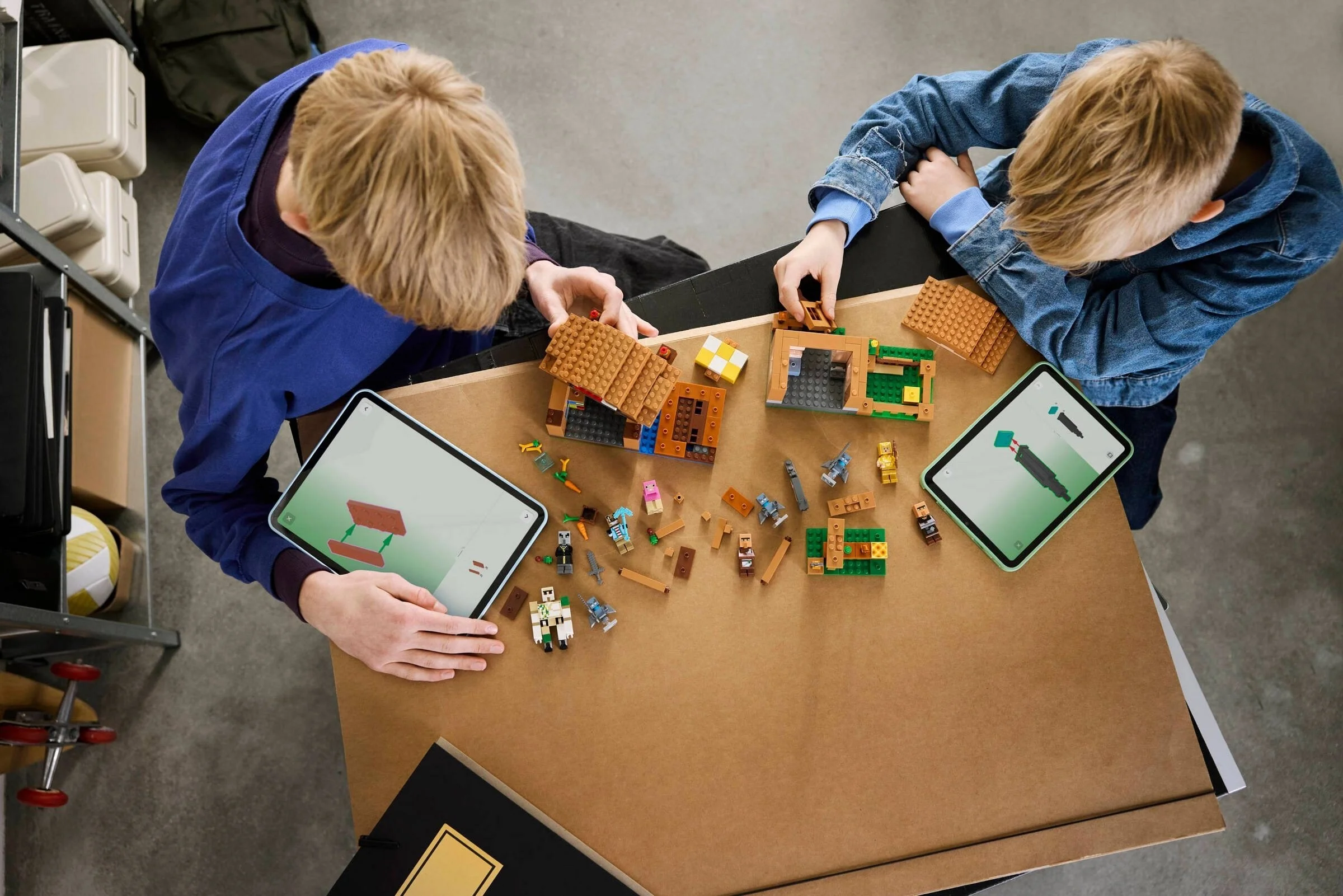 LEGO® 21596 Najazd przywoływaczy na wioskę - zdjęcie 7