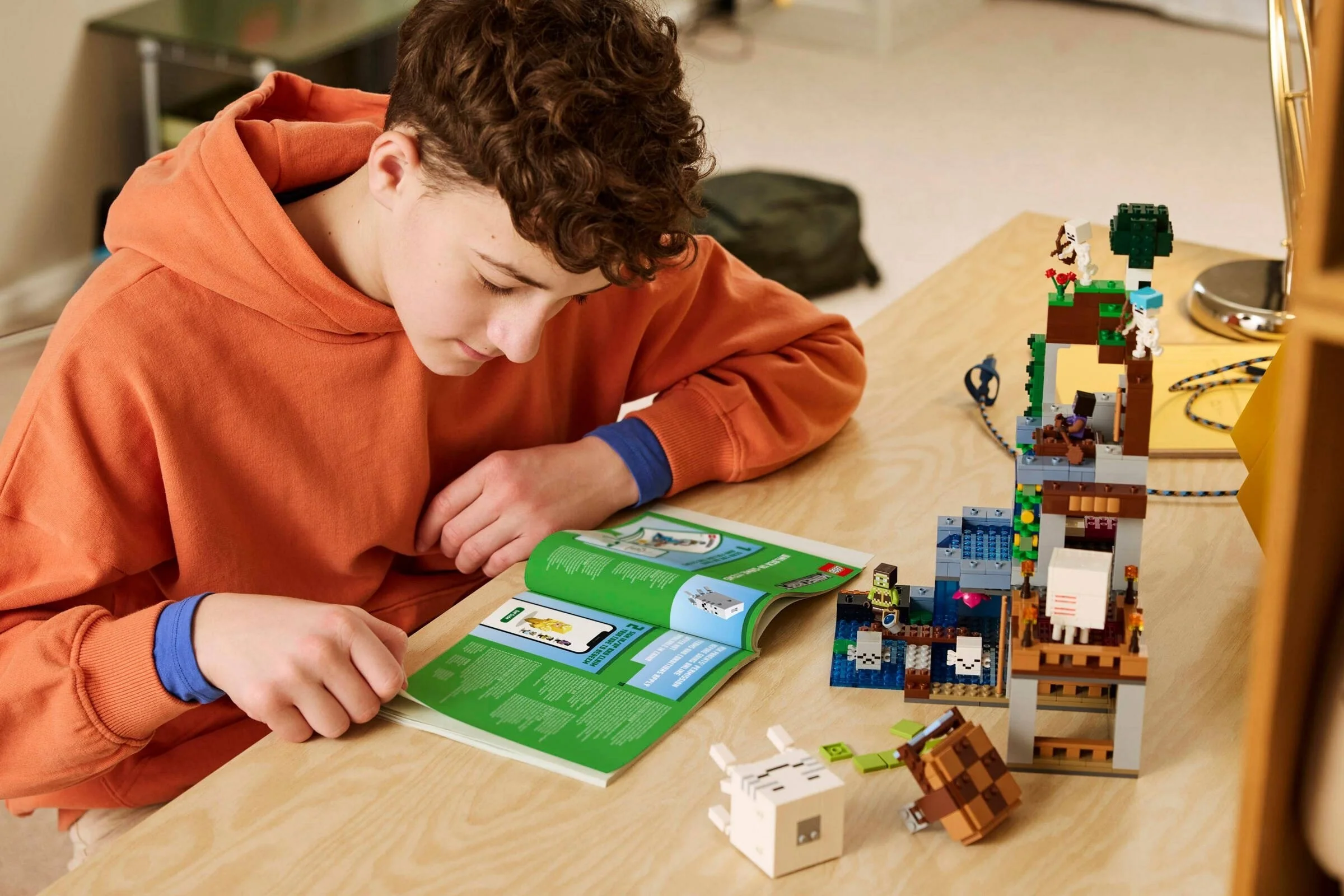 LEGO® 21597 Stacja Ghasta - zdjęcie 9