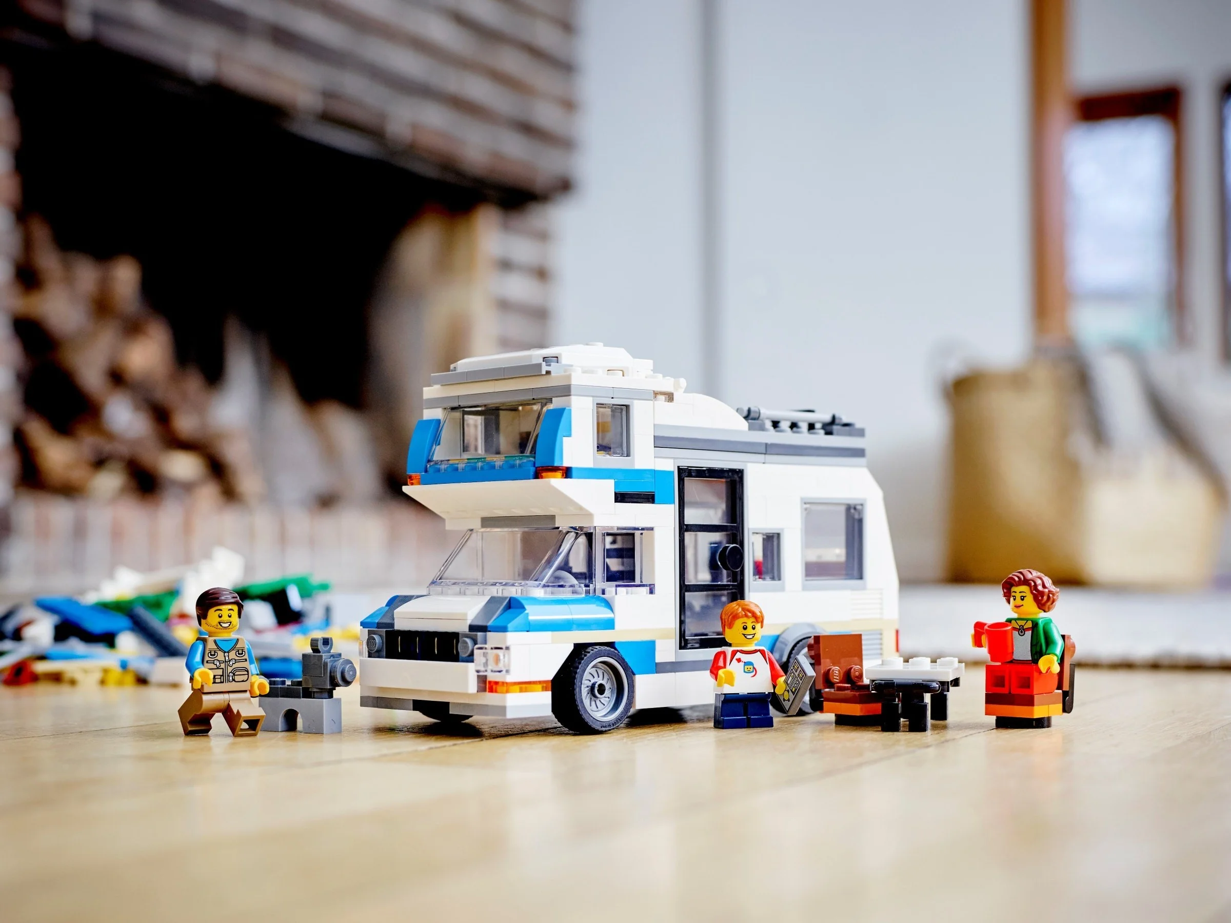 LEGO® 31108 Wakacyjny kemping z rodziną - zdjęcie 7