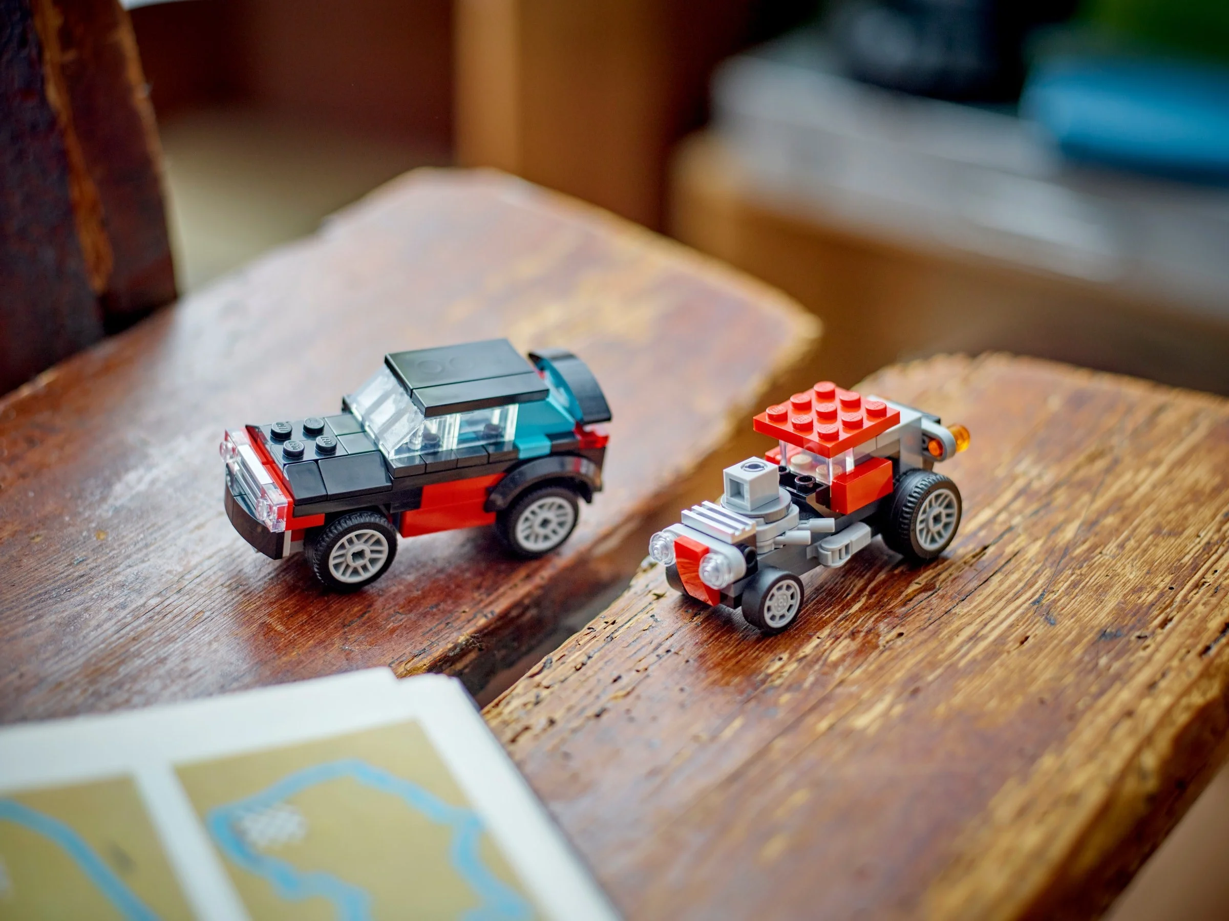 LEGO® 31146 Ciężarówka z platformą i helikopterem - zdjęcie 5