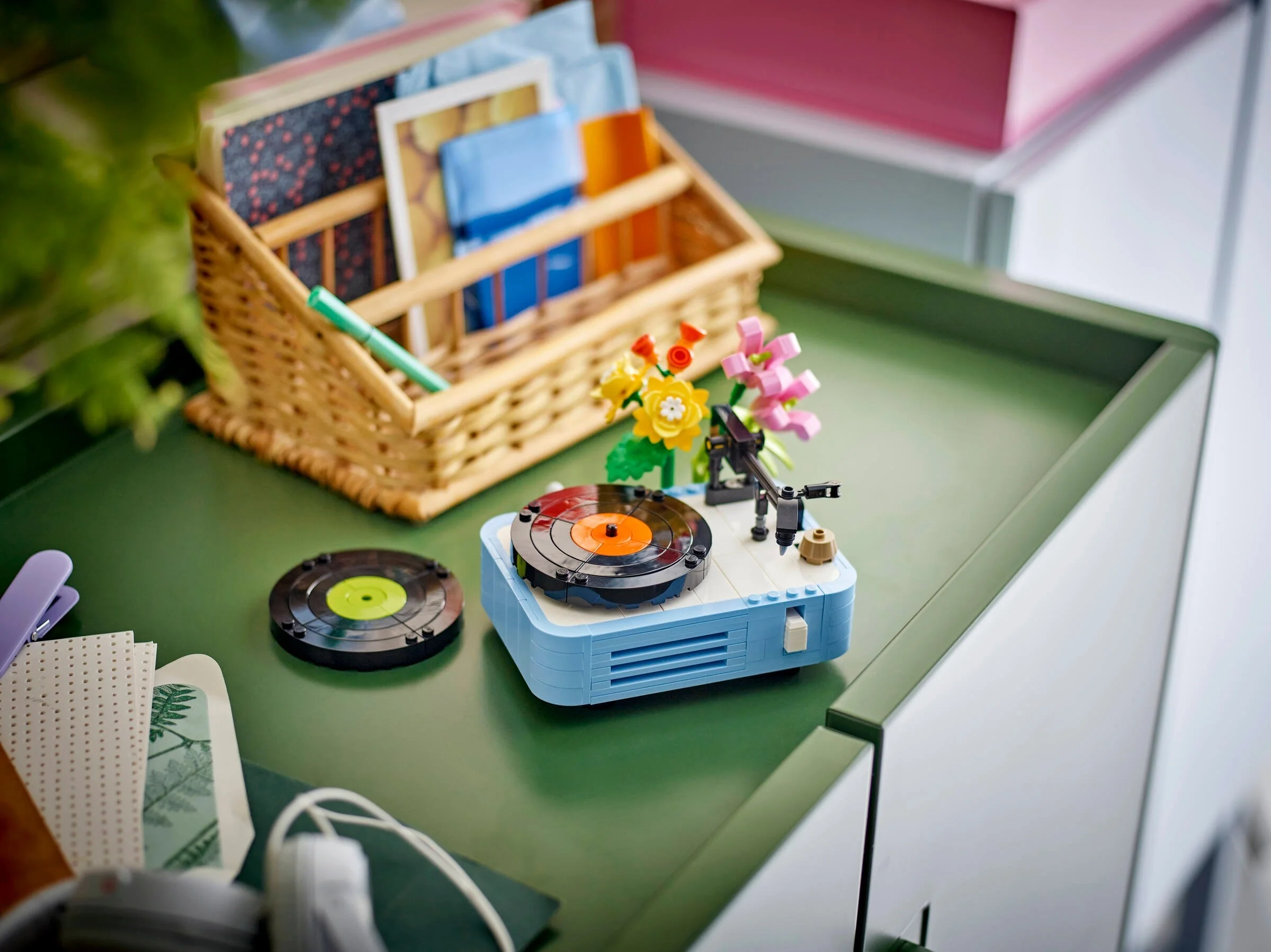 LEGO® 31172 Gramofon z kwiatami - zdjęcie 5
