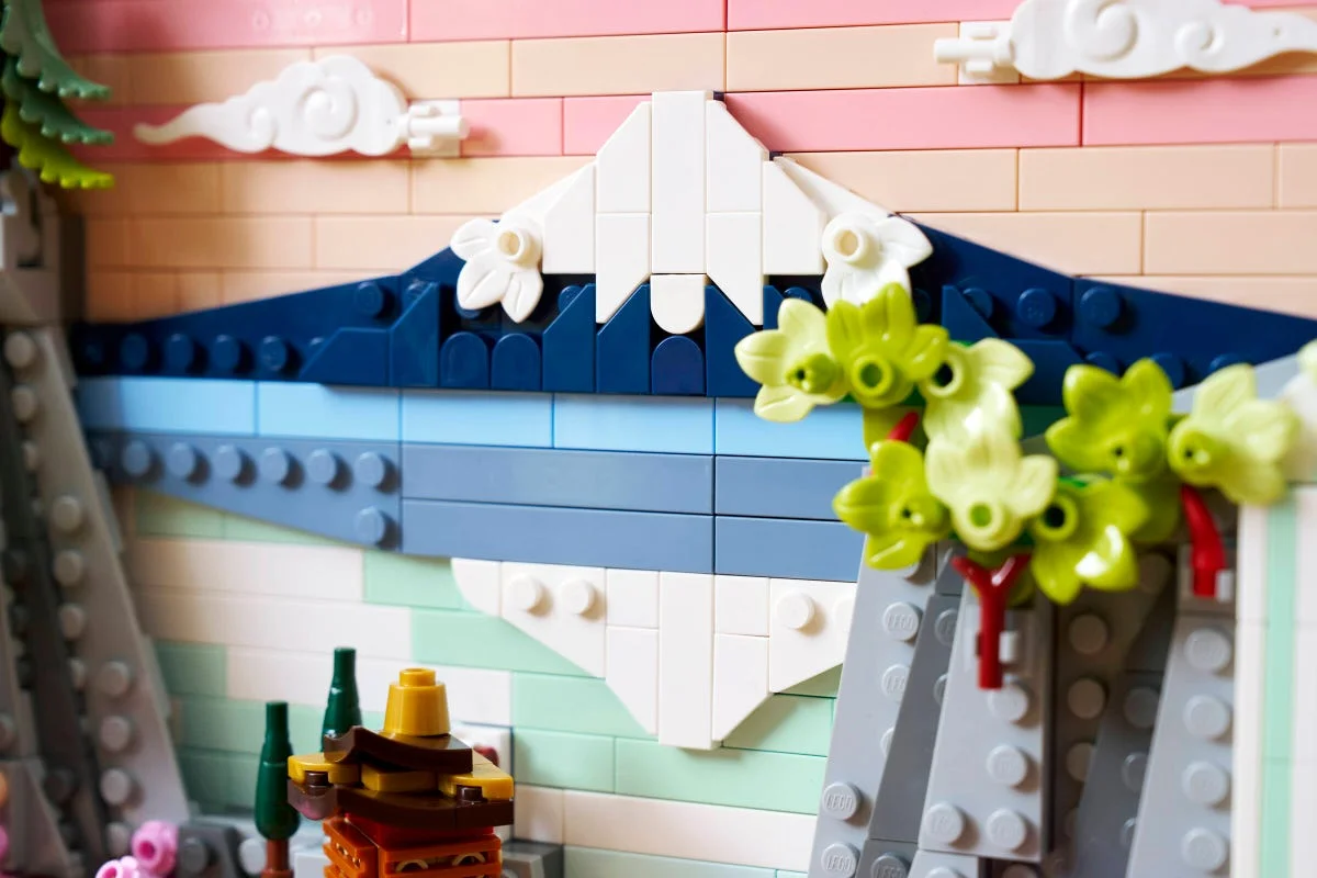 LEGO® 31218 Japoński krajobraz z kwitnącą wiśnią - zdjęcie 2