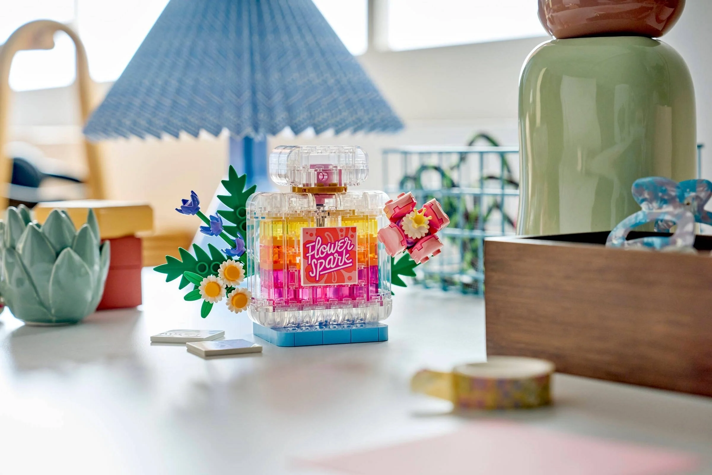 LEGO® 31383 Flakon perfum z kwiatową ozdobą - zdjęcie 14