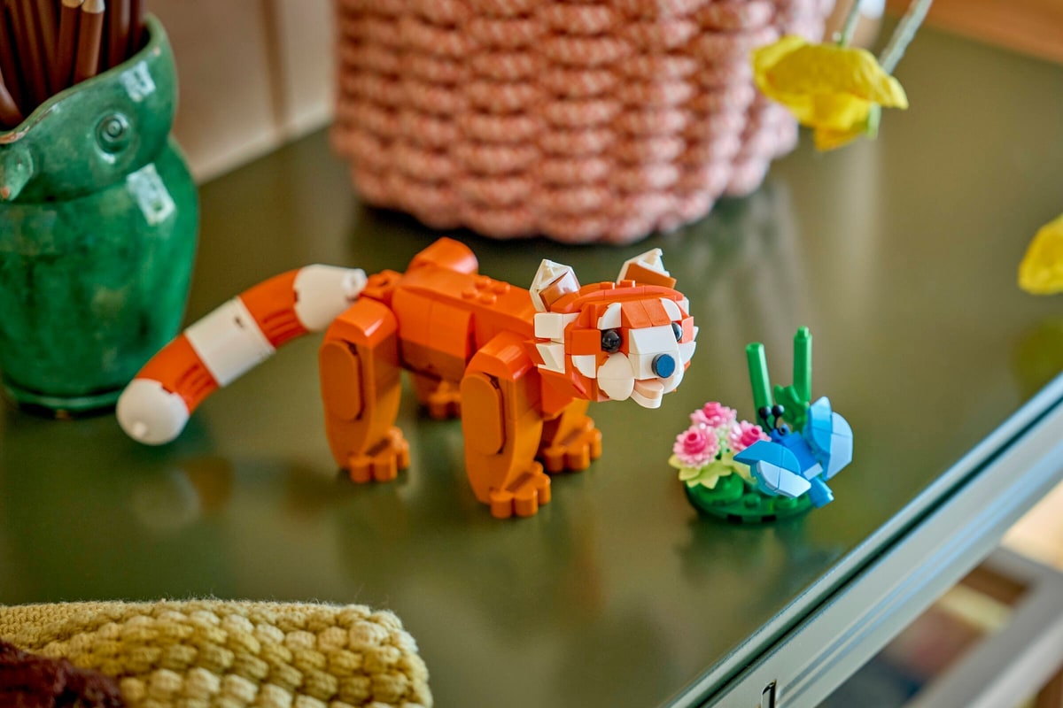 LEGO® 31394 Urocze zwierzątka: Panda ruda - zdjęcie 7