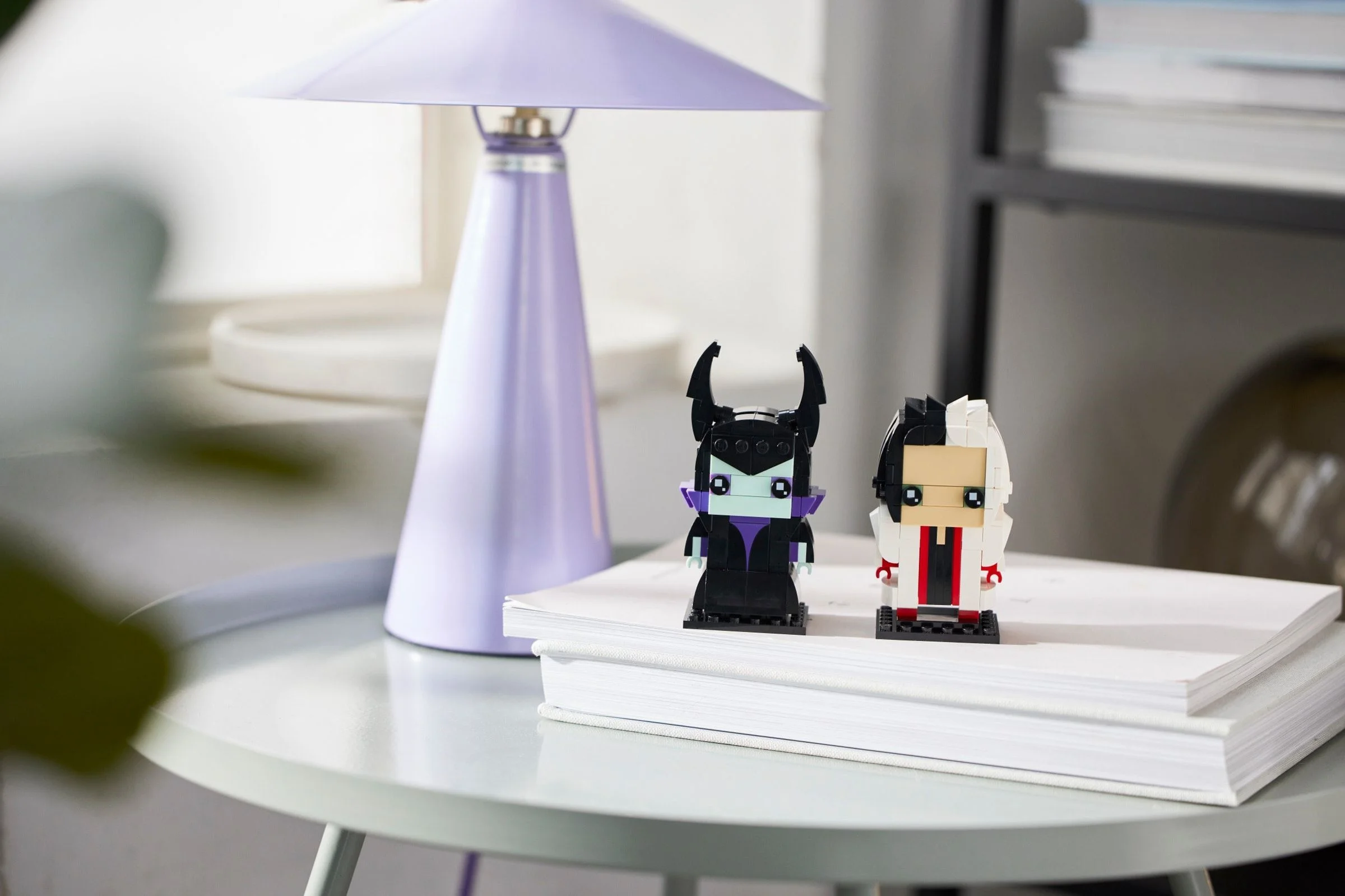 LEGO® 40620 Cruella i Diabolina - zdjęcie 8