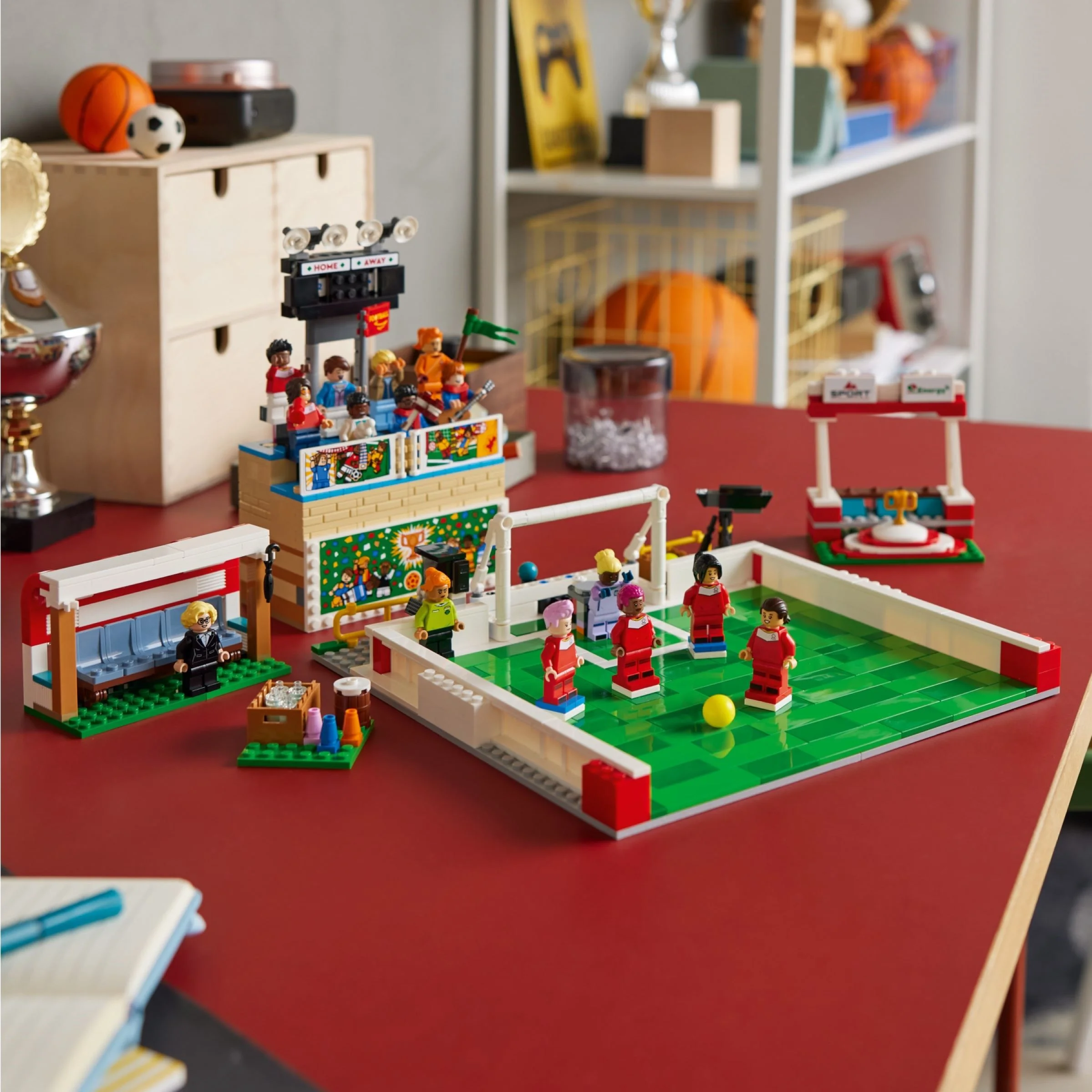 LEGO® 40634 Zabawy Boisko Piłka Nożna - zdjęcie 6