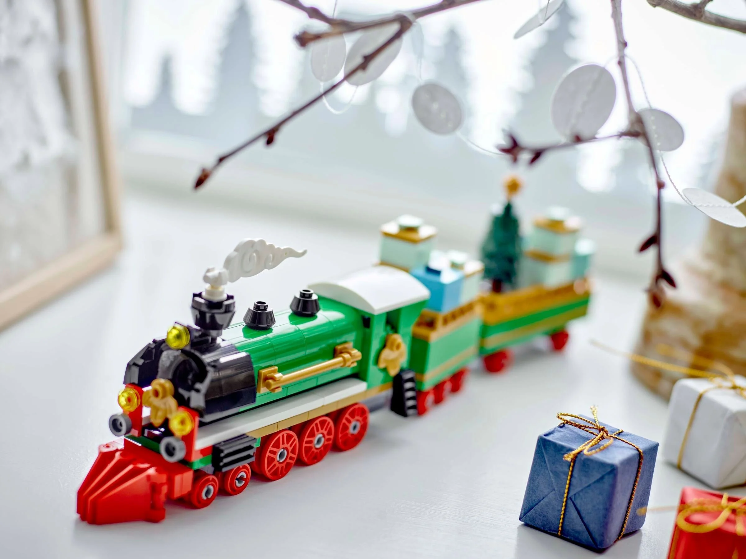 LEGO® 40700 Creator Zimowy Pociąg - zdjęcie 4