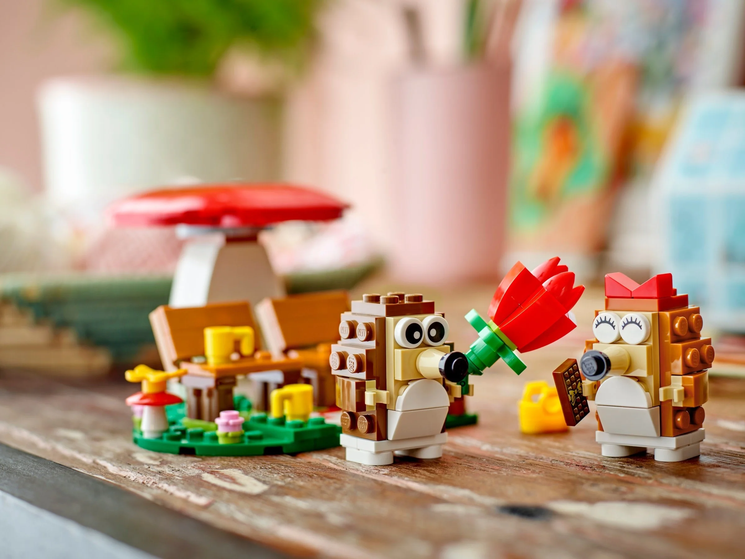 LEGO® 40711 Iconic Piknik pary jeżyków 40711 - zdjęcie 5