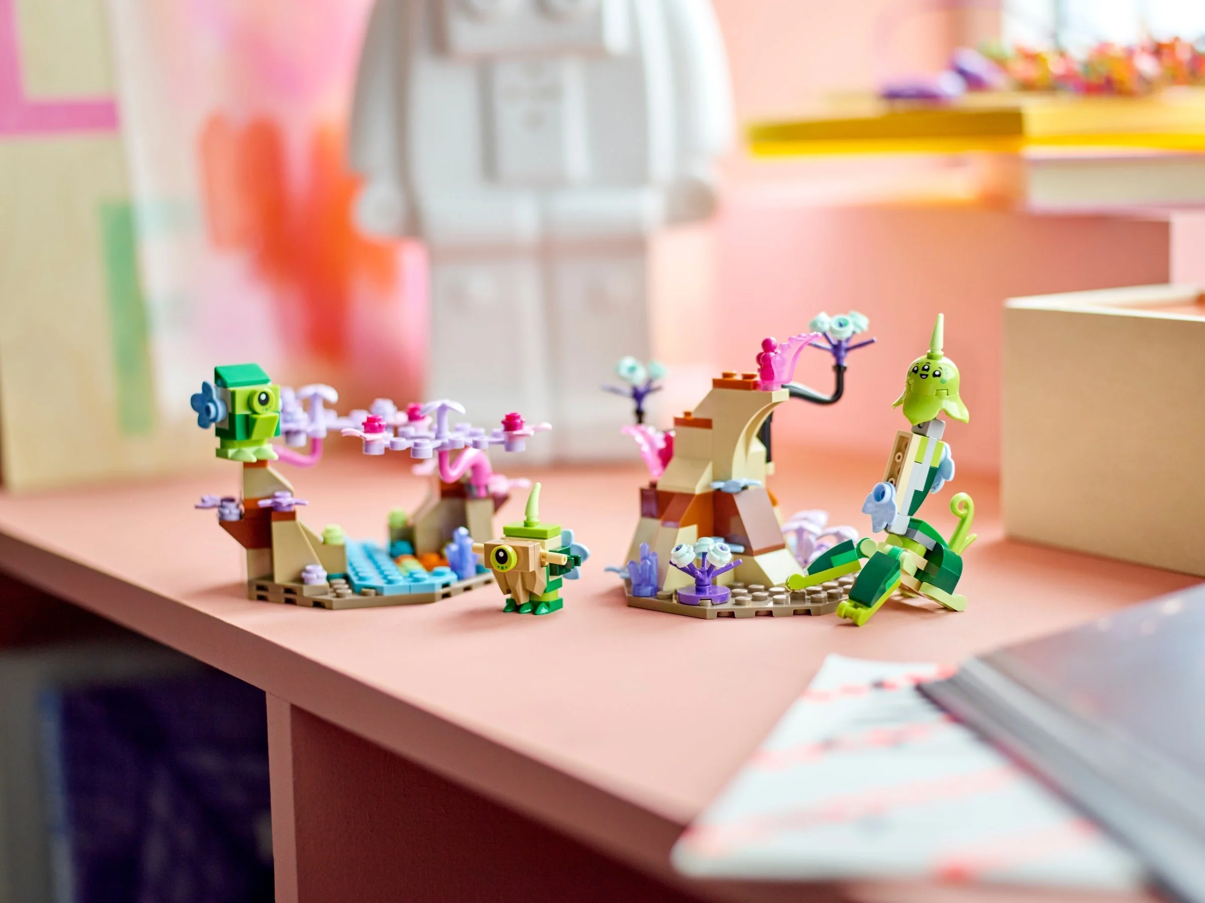 LEGO® 40716 Środowisko naturalne kosmitów - zdjęcie 4