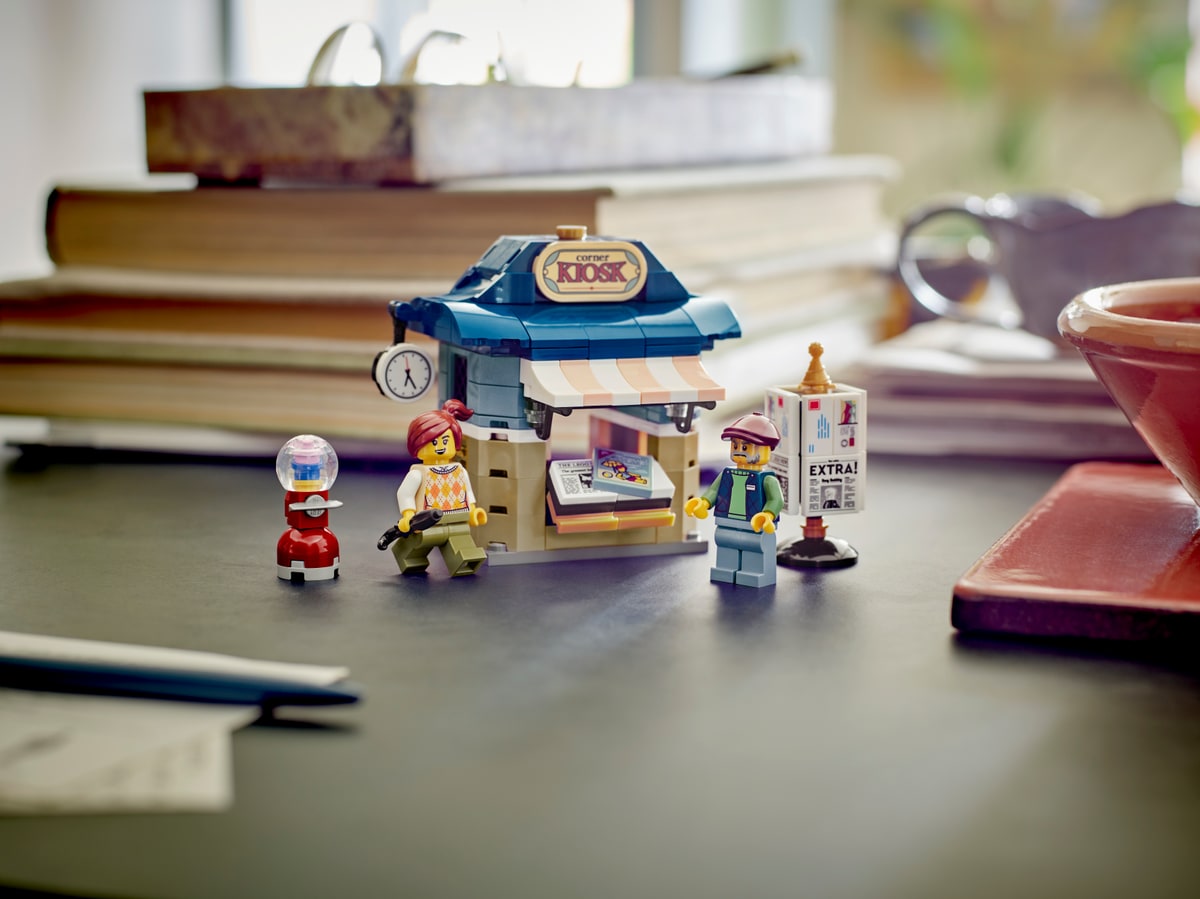 LEGO® 40757 Kiosk na Rogu - zdjęcie 8