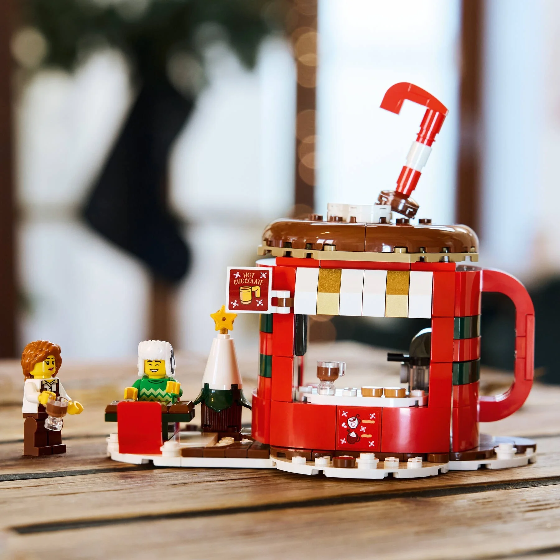 LEGO® 40776 Stoisko z gorącą czekoladą - zdjęcie 9