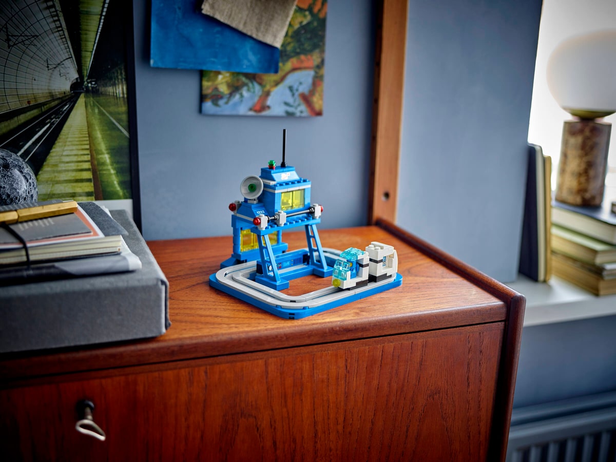 LEGO® 40786 Mikrocentrum zarządzania - zdjęcie 7