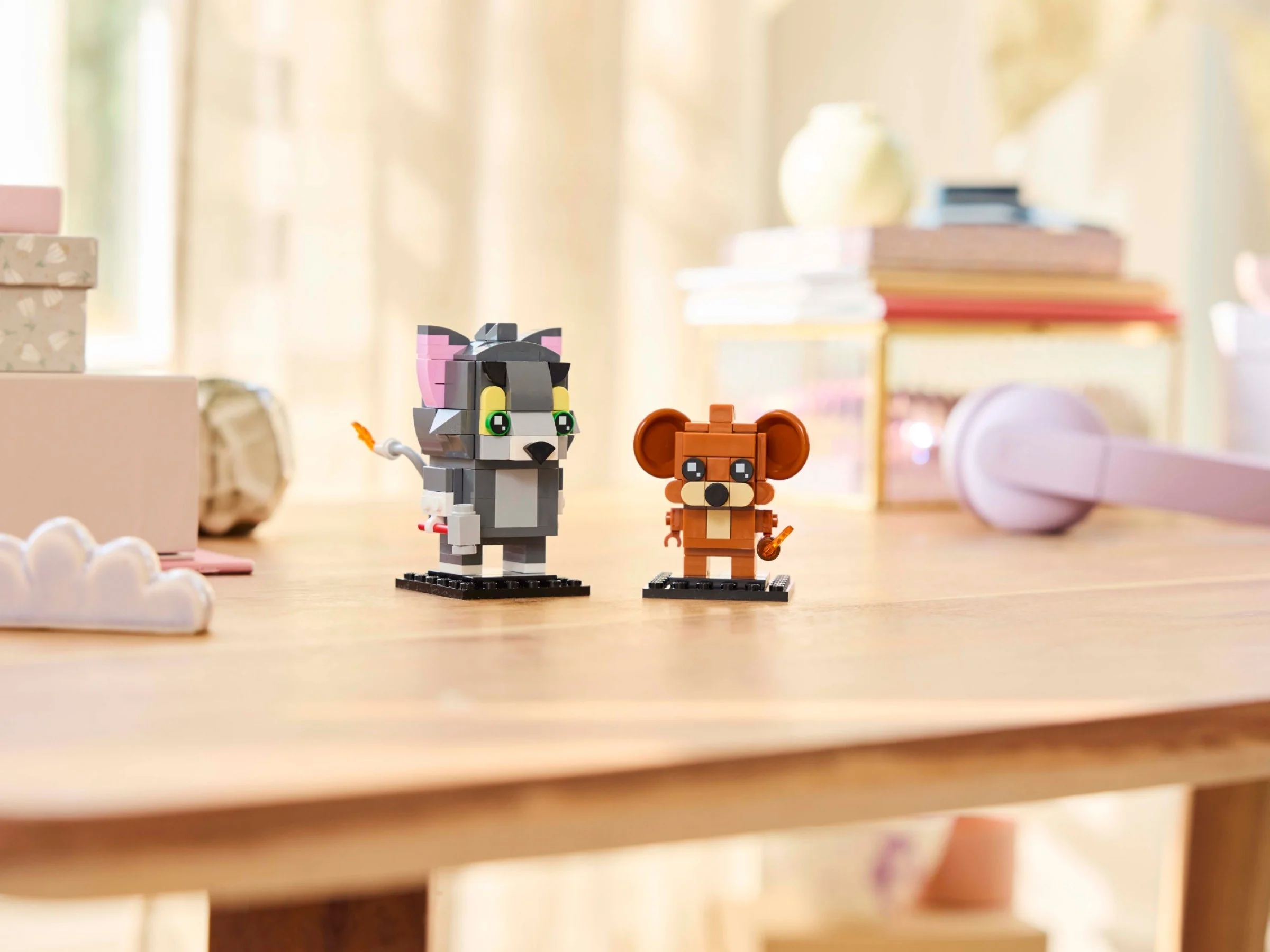 LEGO® 40793 Figurki Toma i Jerry'ego - zdjęcie 4