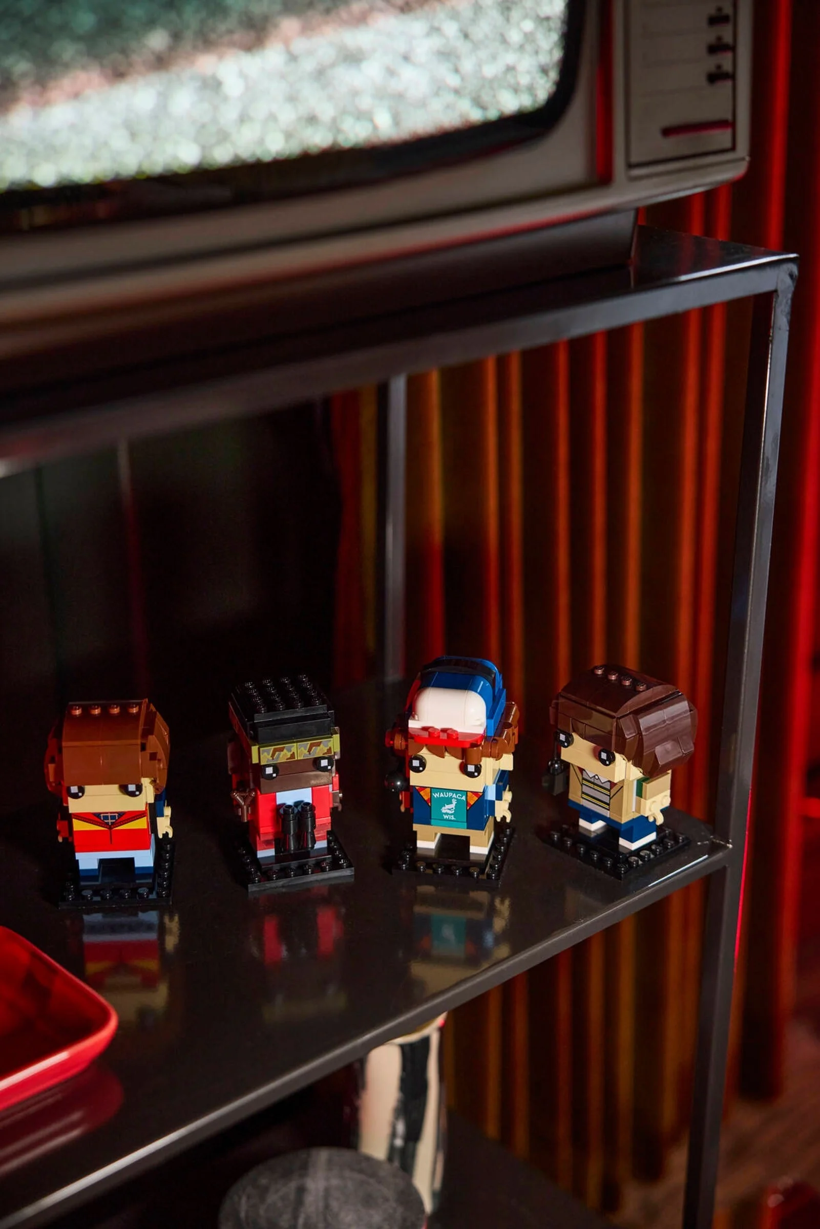 LEGO® 40801 Figurki Dustina, Mike'a, Willa i Lucasa - zdjęcie 5