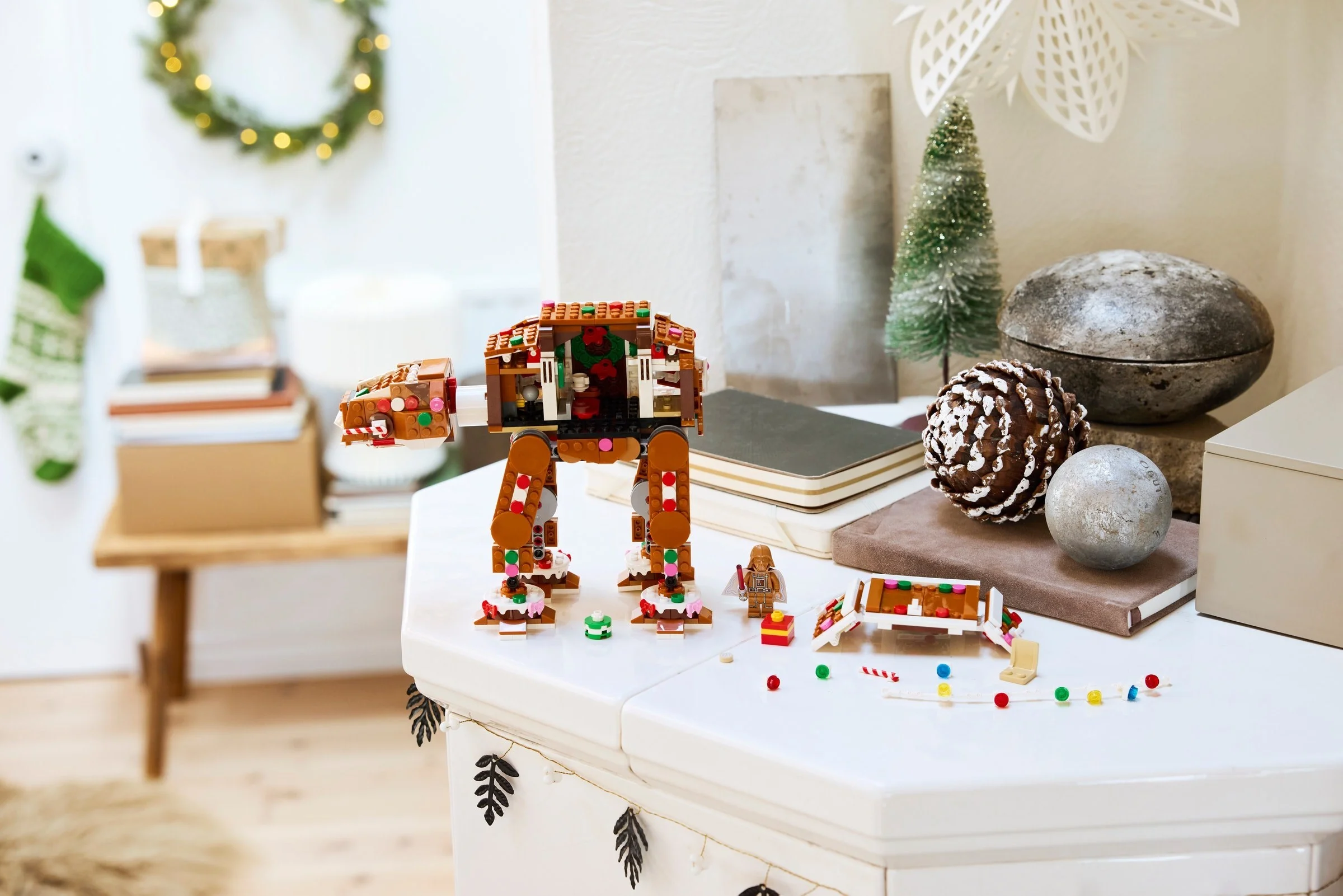LEGO® 40806 Piernikowa maszyna krocząca AT-AT - zdjęcie 4