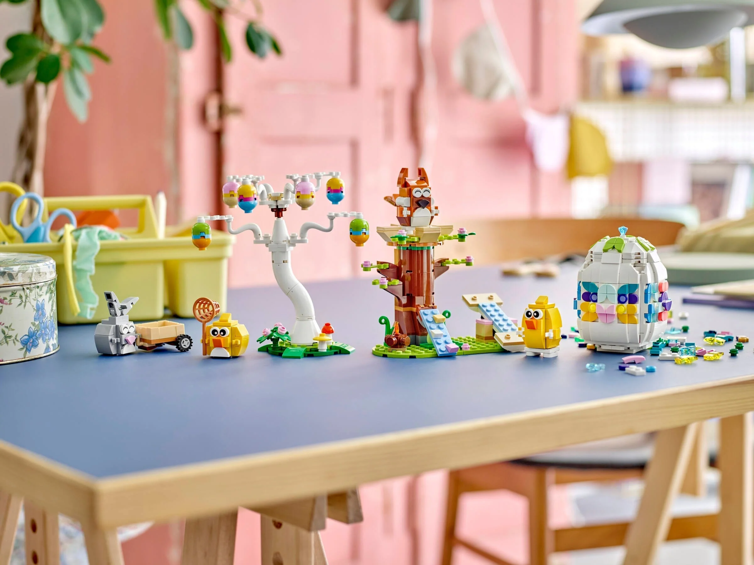LEGO® 40808 Poszukiwanie pisanek z zajączkiem i kurczaczkiem - zdjęcie 3