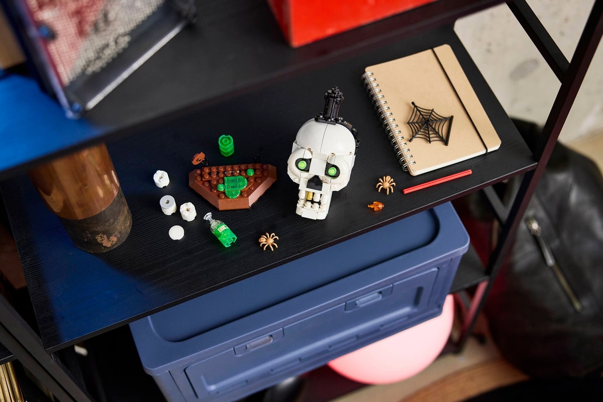 LEGO® 40883 Halloweenowa czaszka ze świecą - zdjęcie 4
