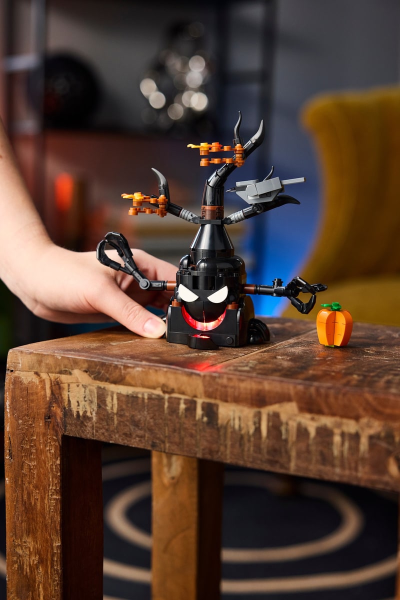 LEGO® 40900 Straszne Nawiedzone Drzewo Lego - zdjęcie 5