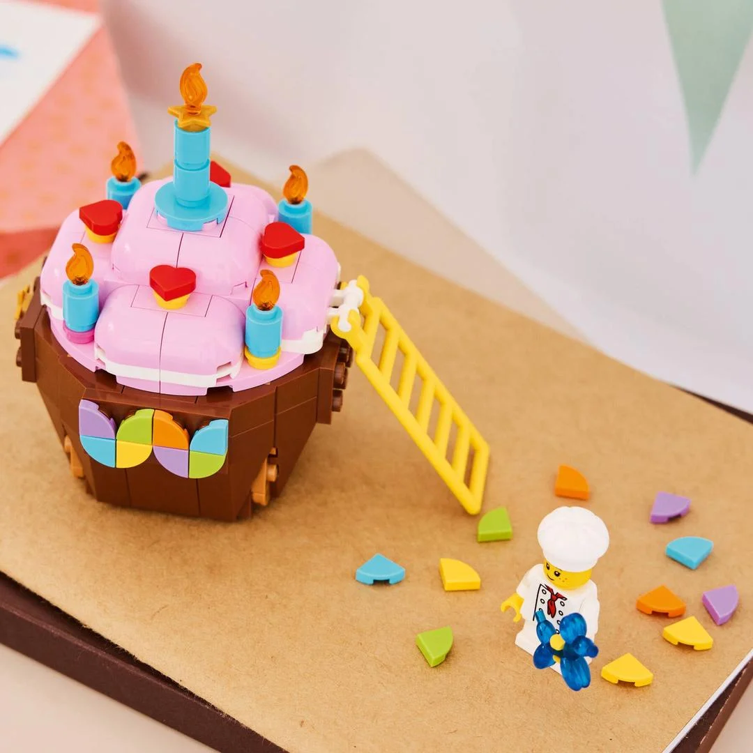 LEGO® 40905 Birthday Cupcake - zdjęcie 8