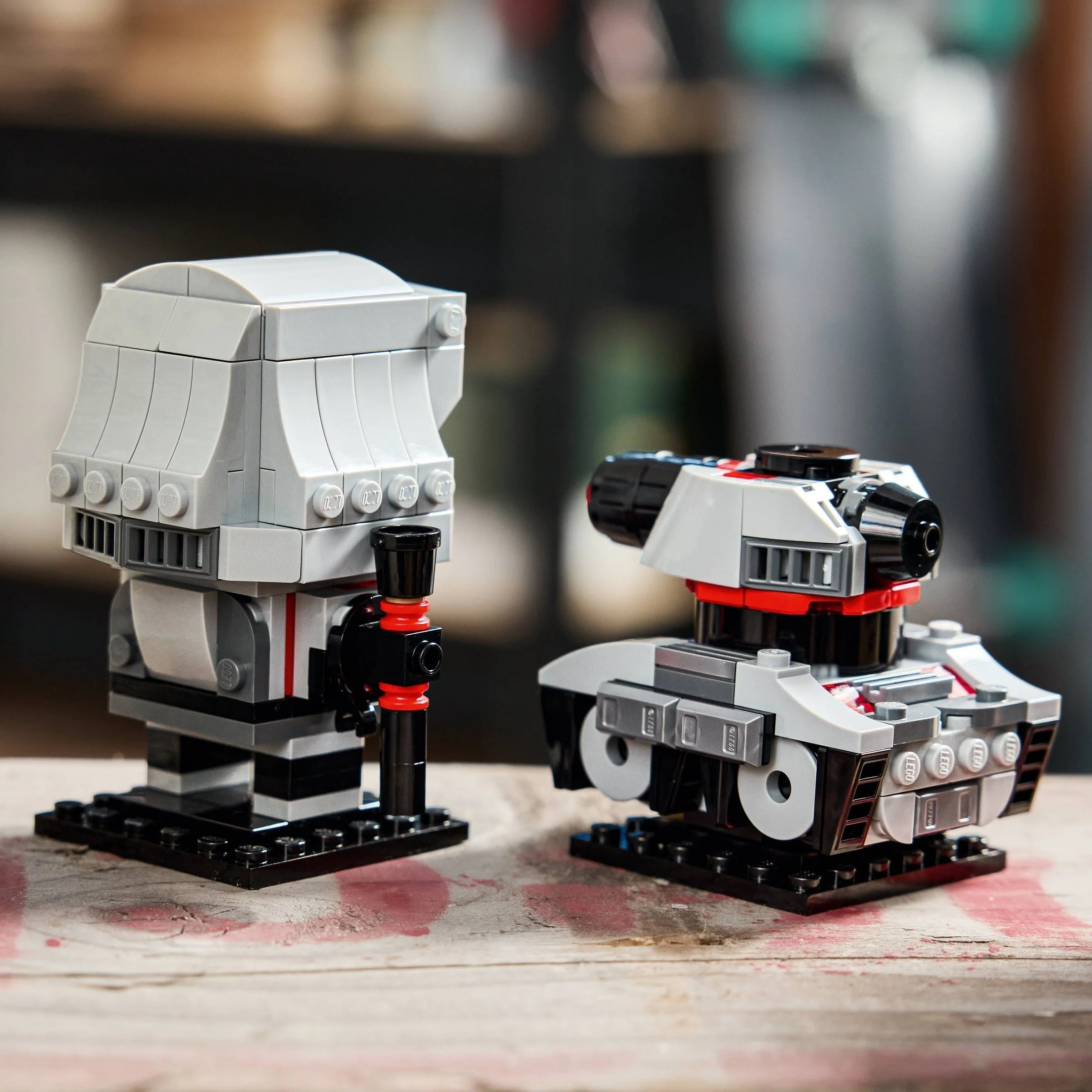 LEGO® 40924 Megatron jako robot i pojazd - zdjęcie 12