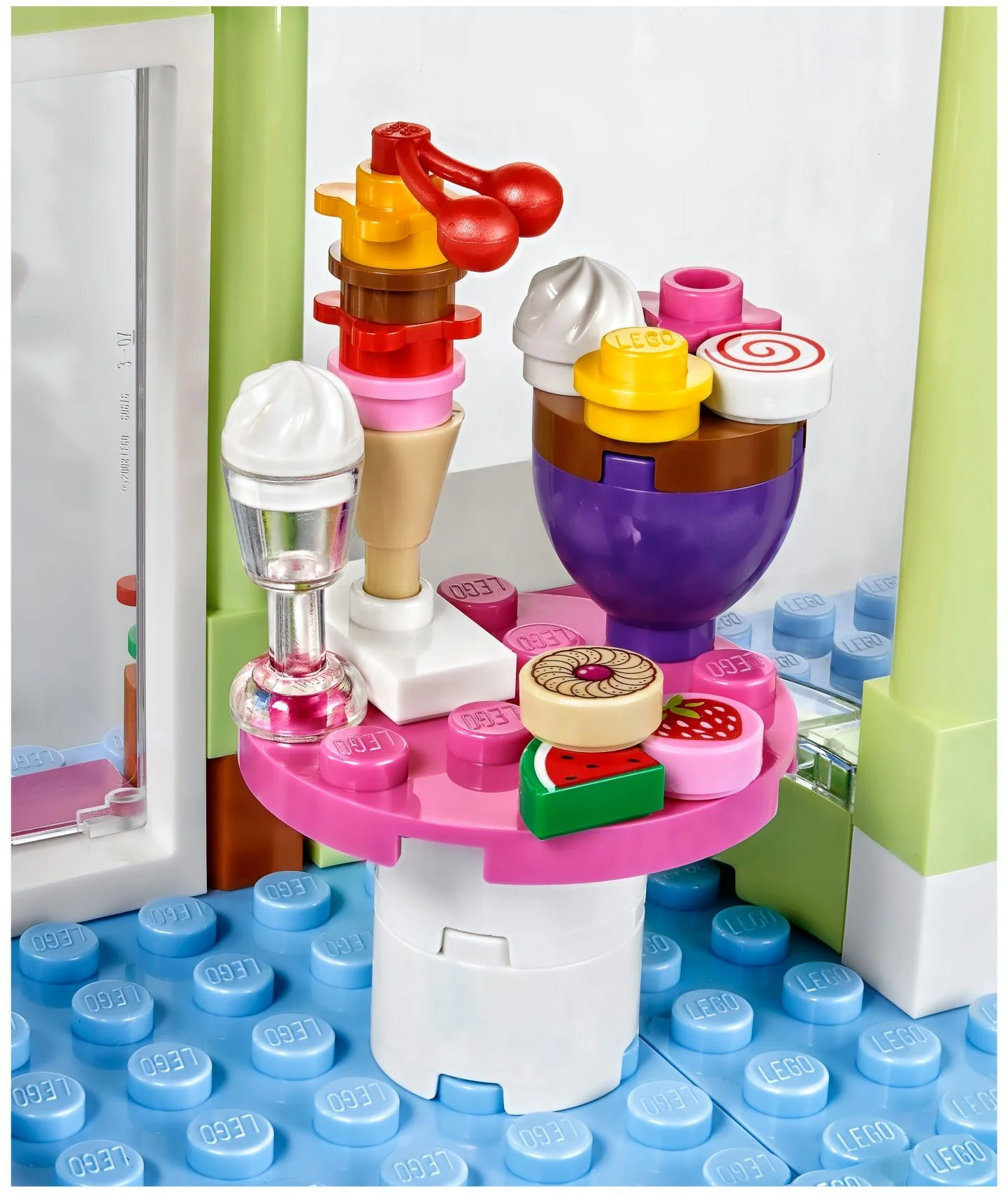 LEGO® 41320 Sklep z mrożonym jogurtem - zdjęcie 9