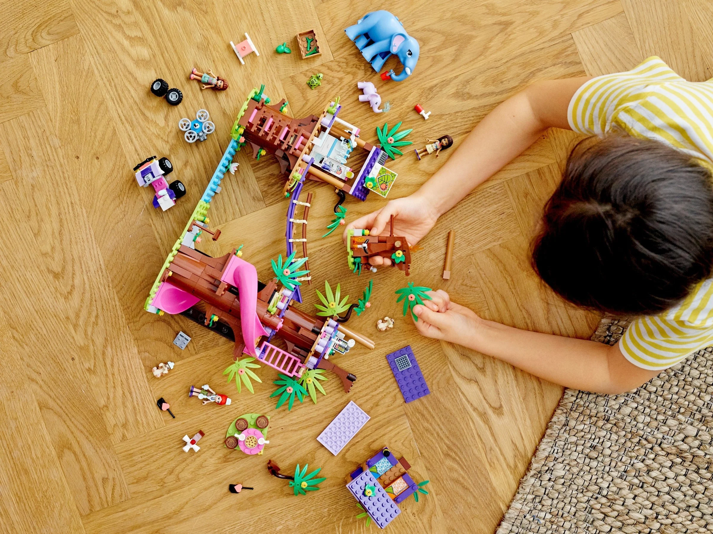 LEGO® 41424 Baza ratownicza - zdjęcie 4