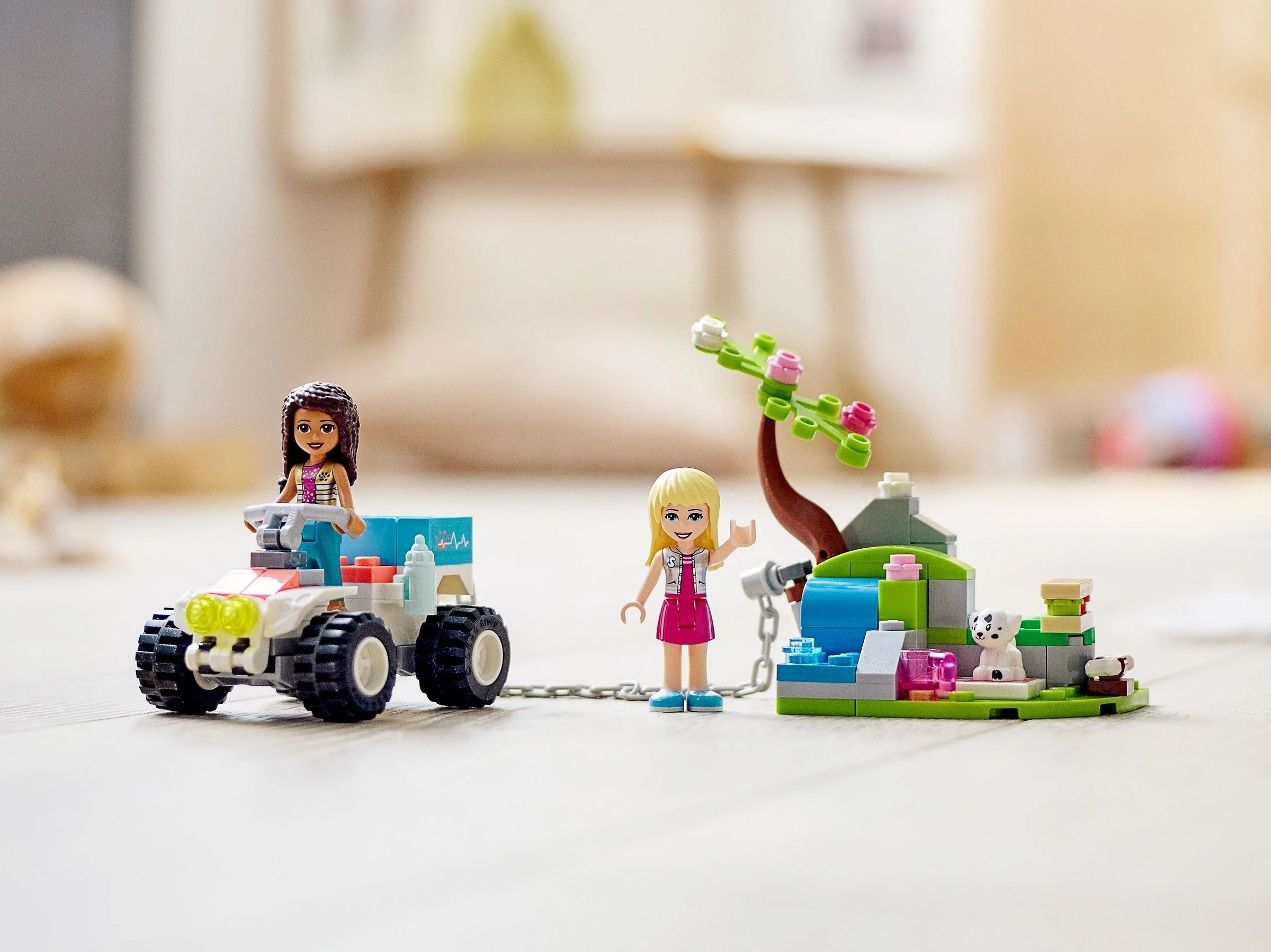 LEGO® 41442 Weterynaryjny łazik ratunkowy - zdjęcie 4