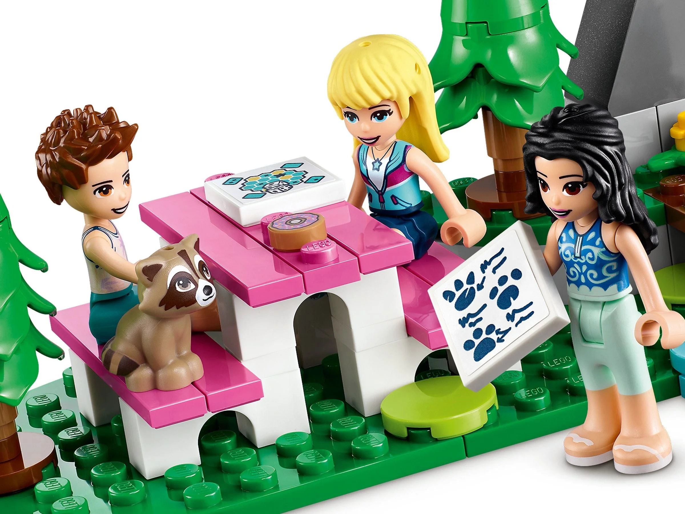 LEGO® 41681 Leśny mikrobus kempingowy i żaglówka - zdjęcie 14