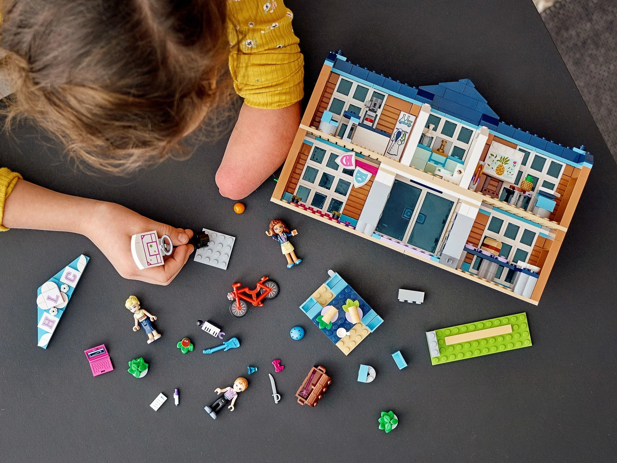 LEGO® 41682 Szkoła w mieście Heartlake - zdjęcie 20