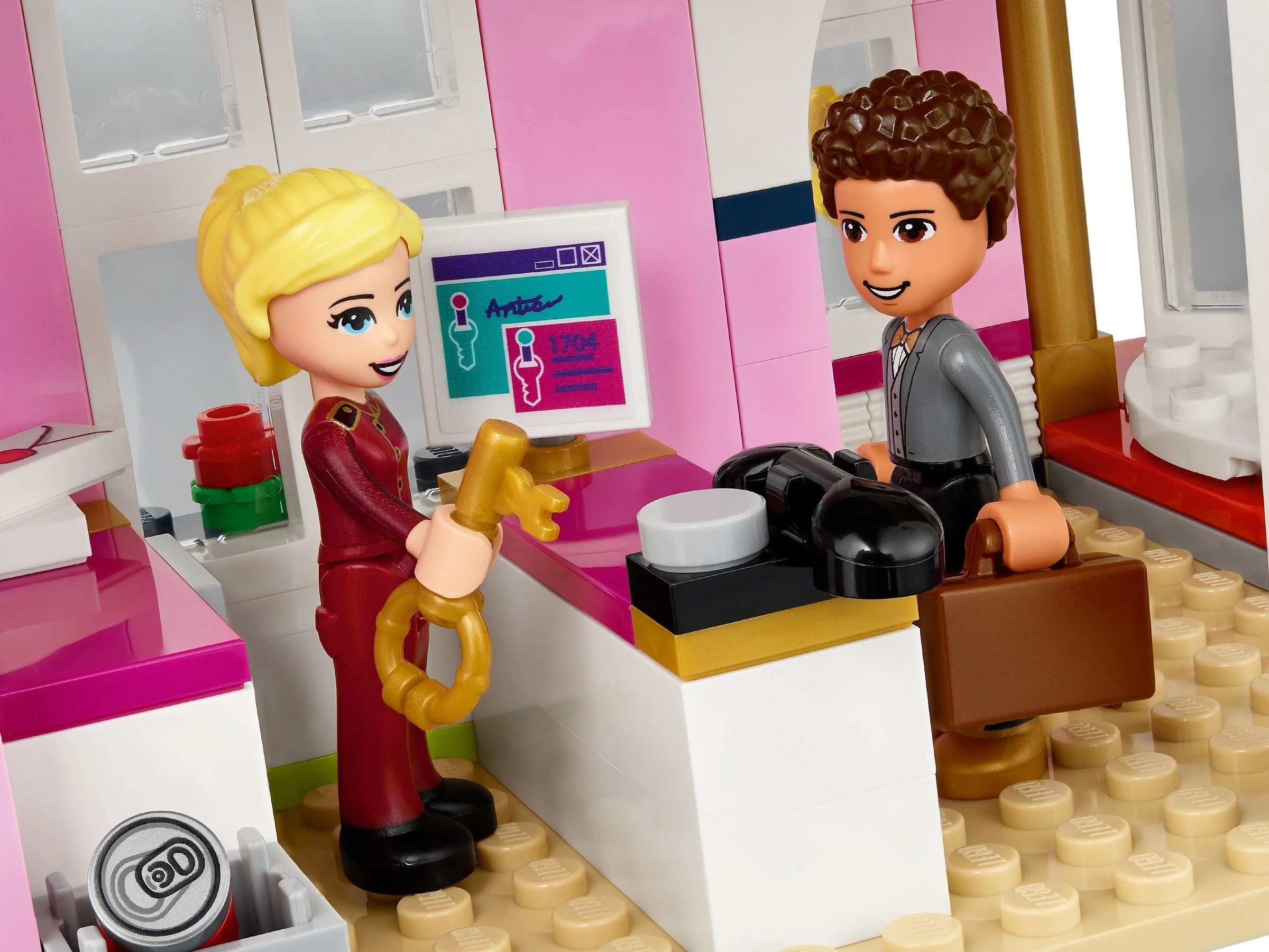 LEGO® 41684 Wielki hotel w mieście Heartlake - zdjęcie 16