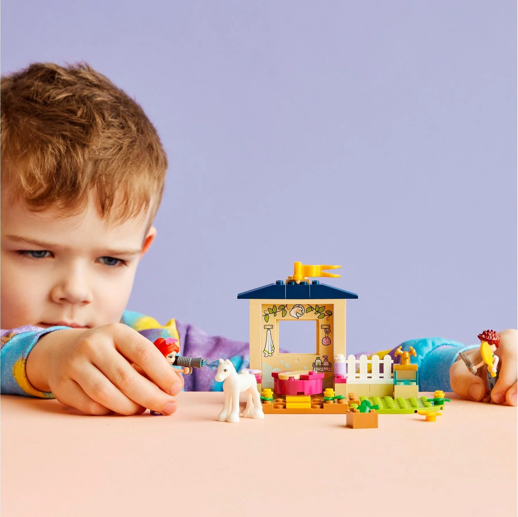 LEGO® 41696 Kąpiel dla kucyków w stajni - zdjęcie 7