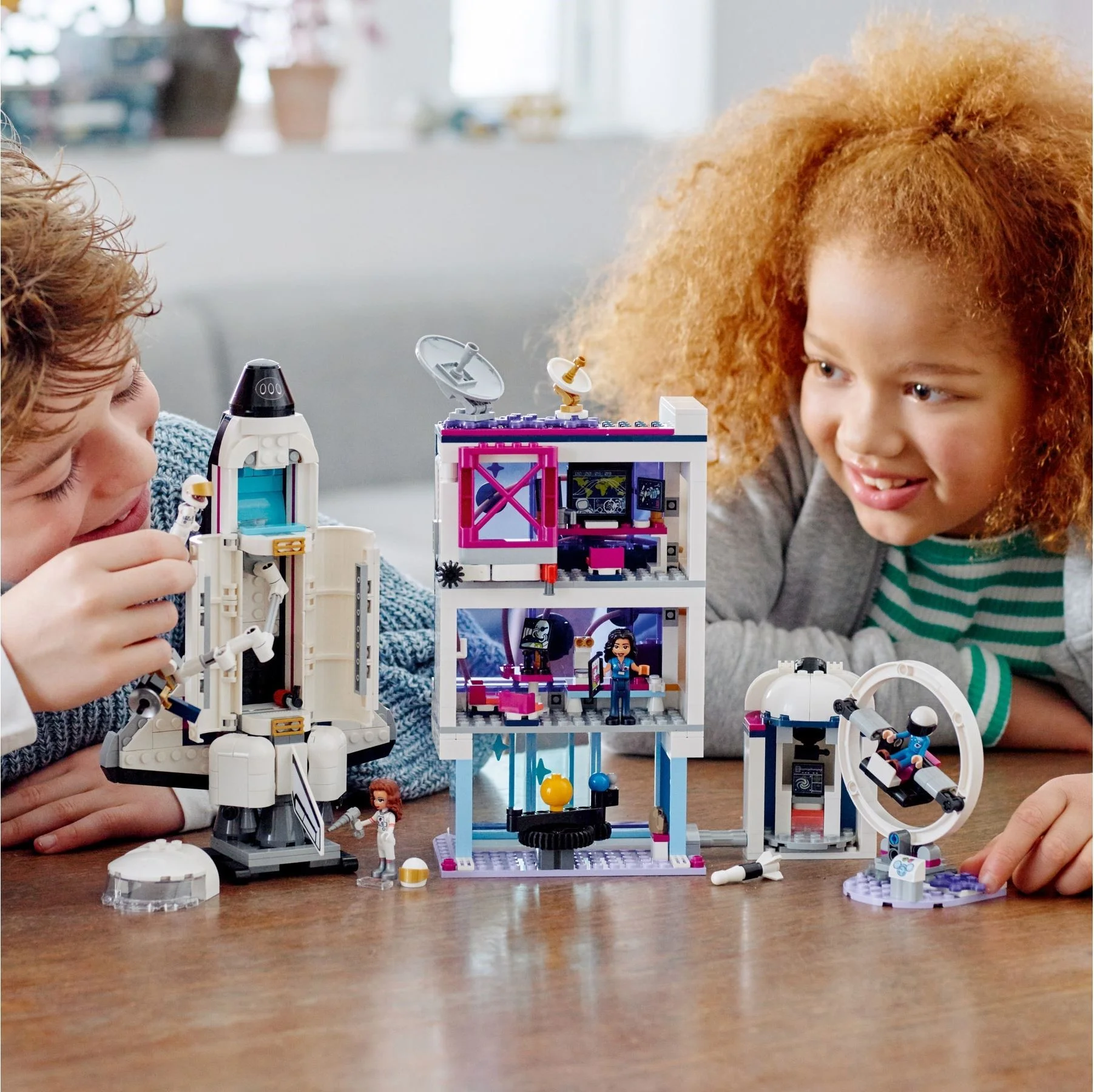 LEGO® 41713 Kosmiczna akademia Olivii - zdjęcie 10