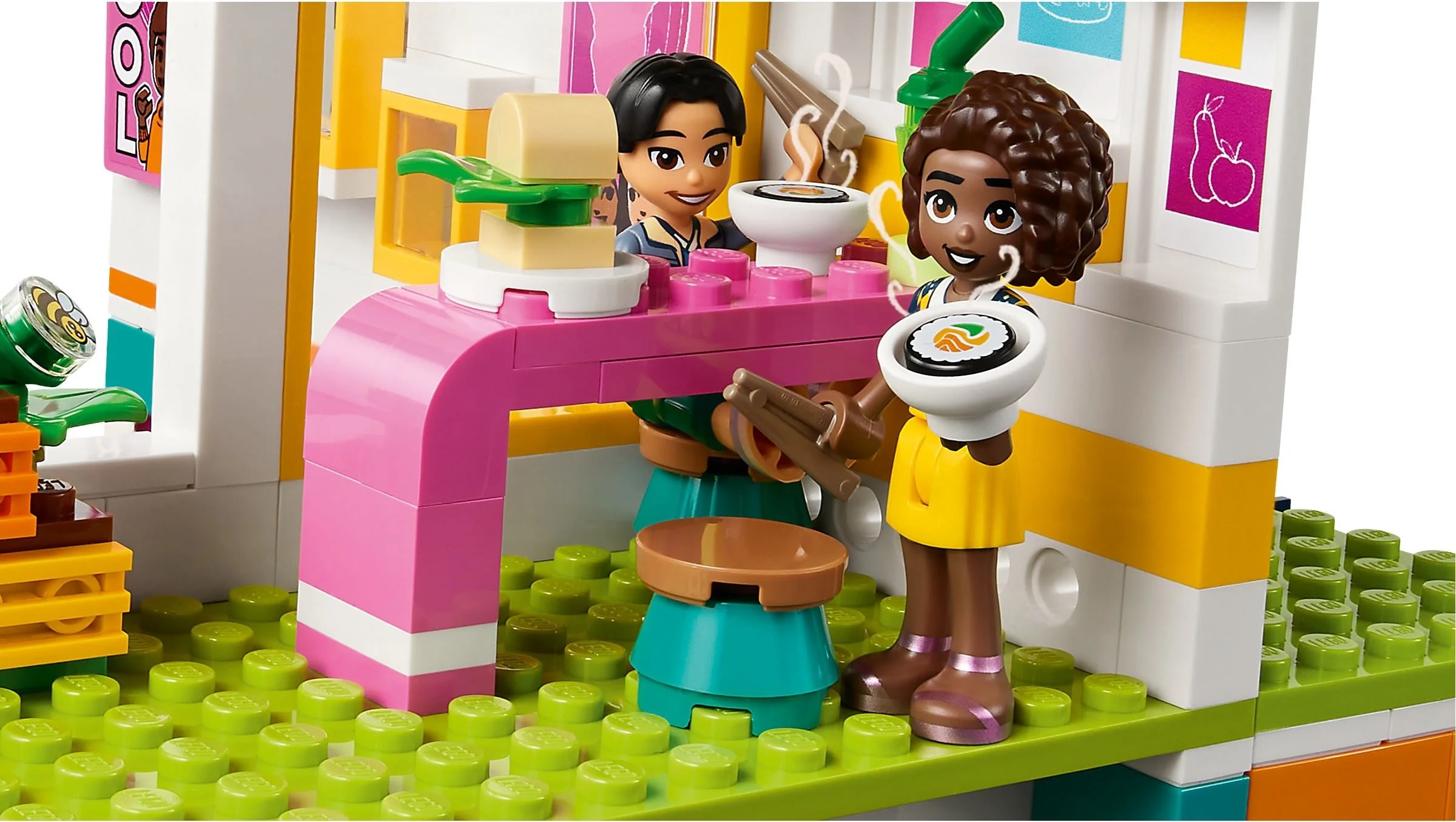 LEGO® 41731 Międzynarodowa szkoła w Heartlake - zdjęcie 4