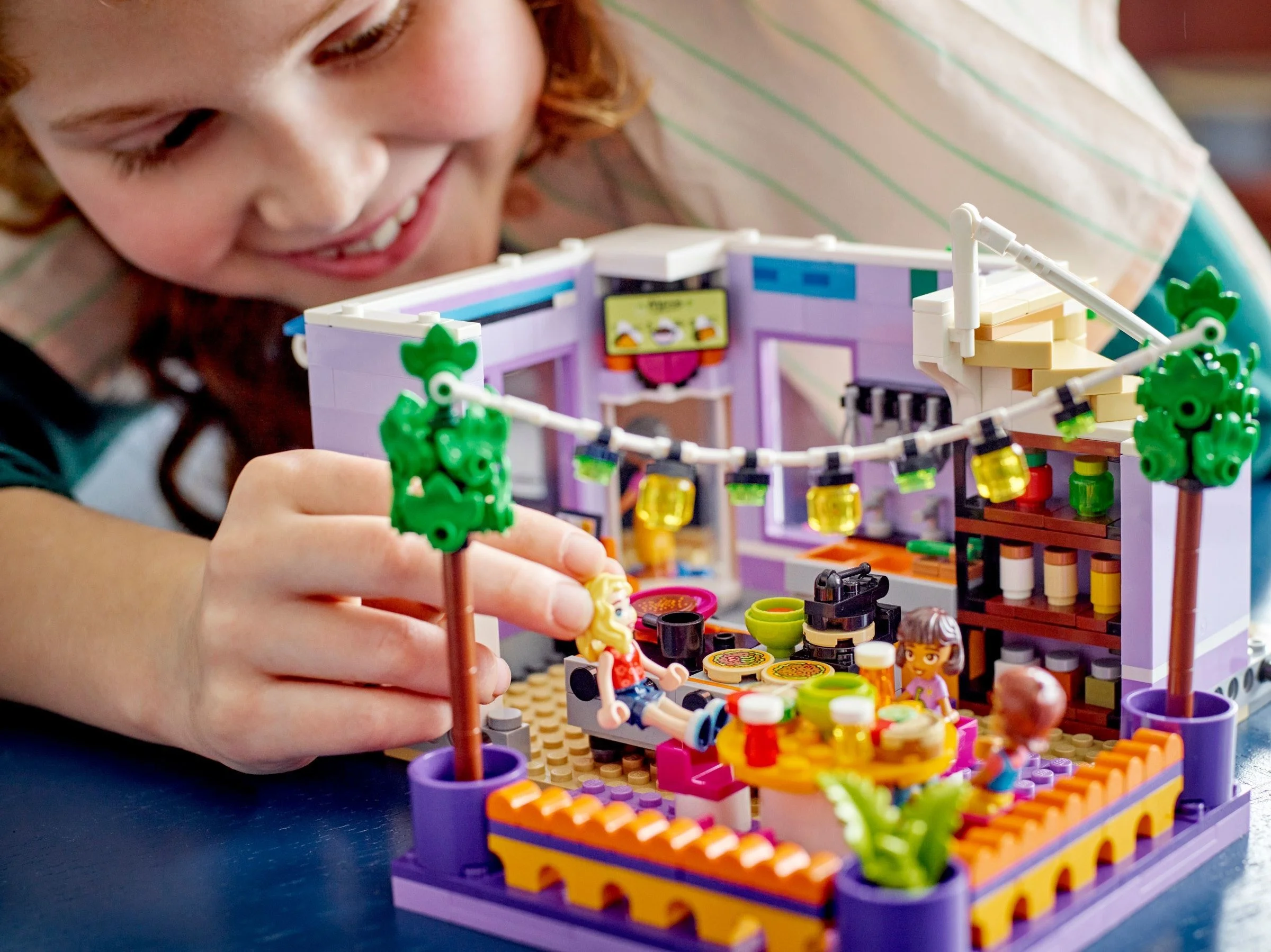 LEGO® 41747 Jadłodajnia w Heartlake - zdjęcie 3