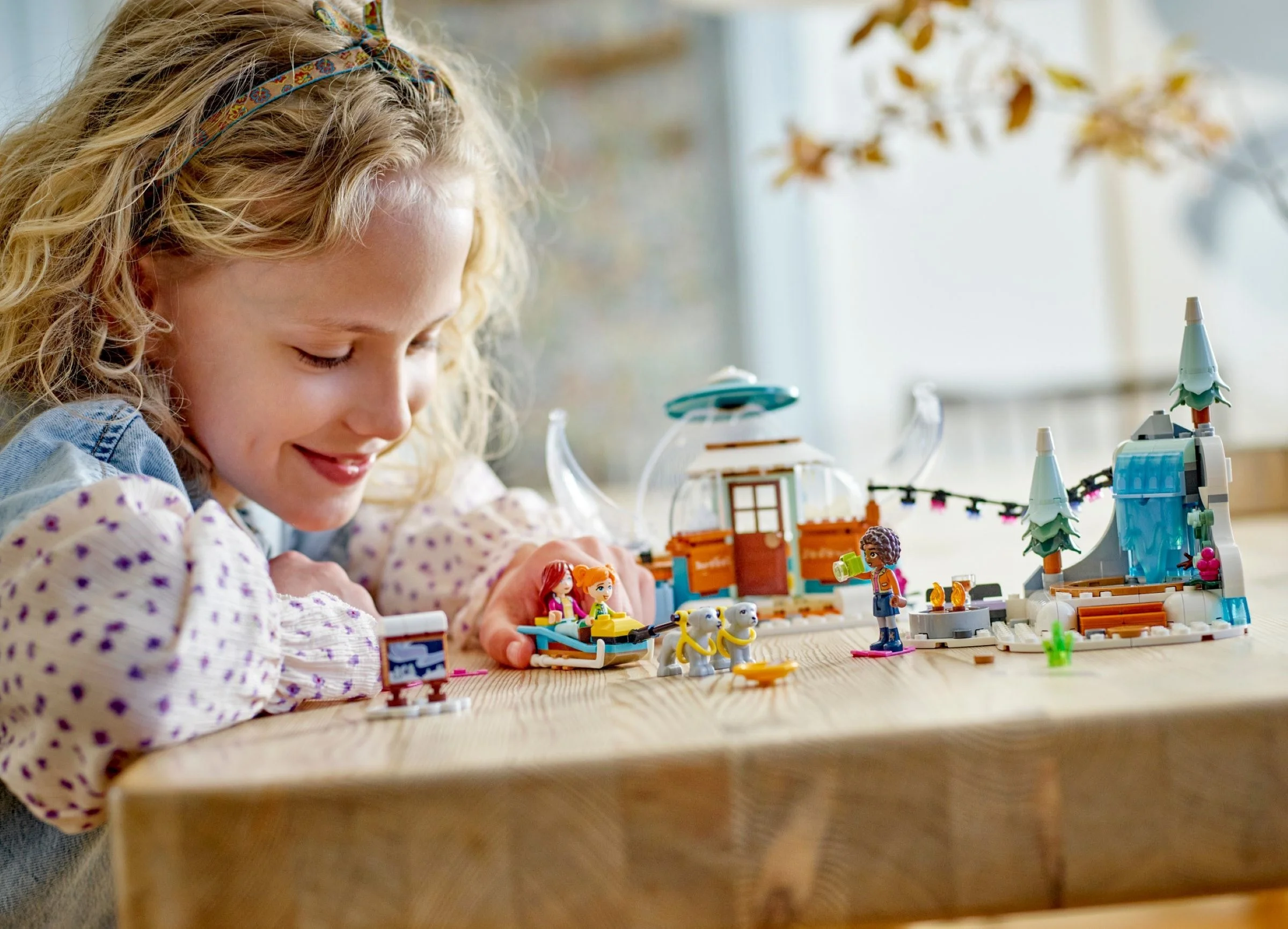 LEGO® 41760 Zimowa Przygoda w Igloo 491 El. 8 Lat+ - zdjęcie 4