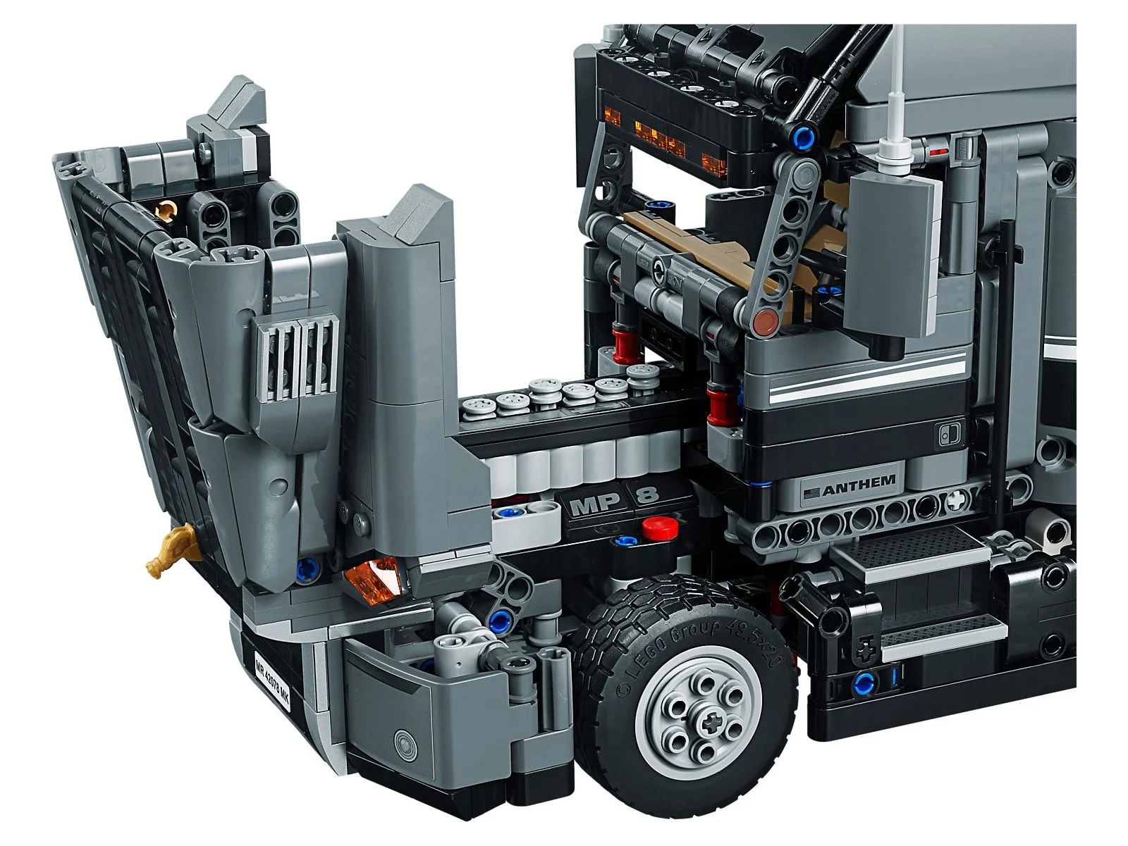 LEGO® 42078 Ciężarówka Mack Anthem - zdjęcie 9