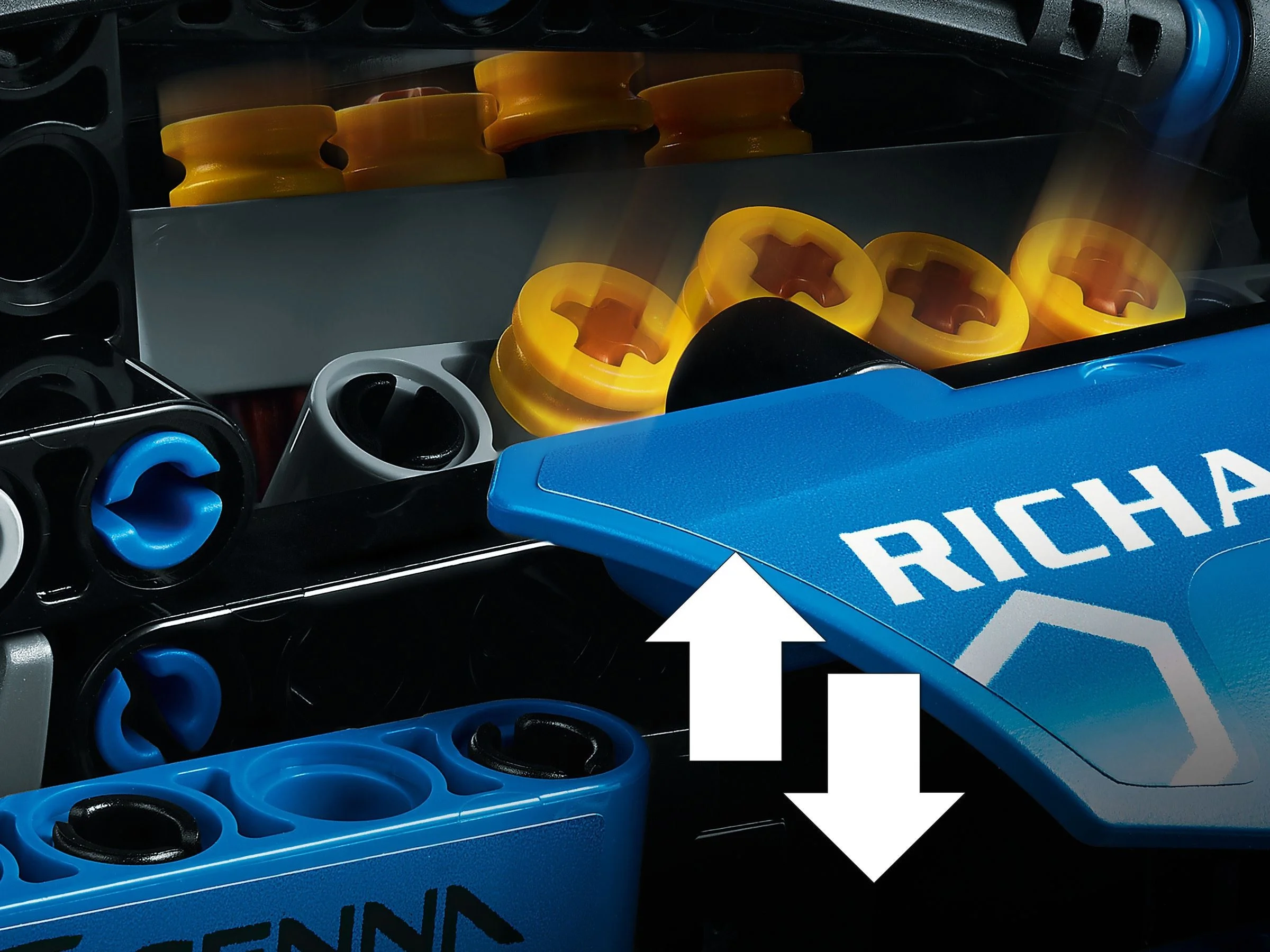 LEGO® 42123 McLaren Senna GTR™ - zdjęcie 4