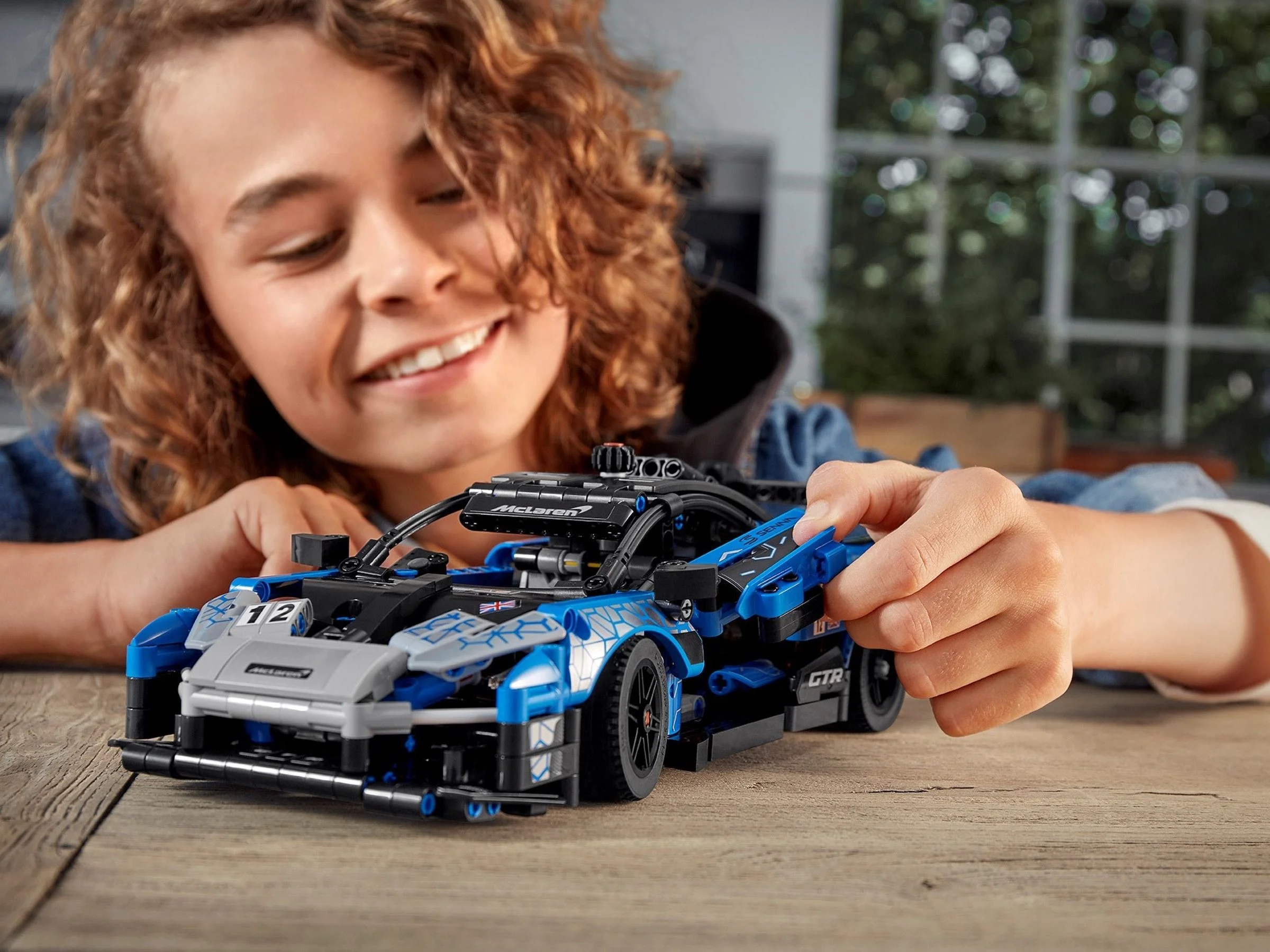LEGO® 42123 McLaren Senna GTR™ - zdjęcie 10