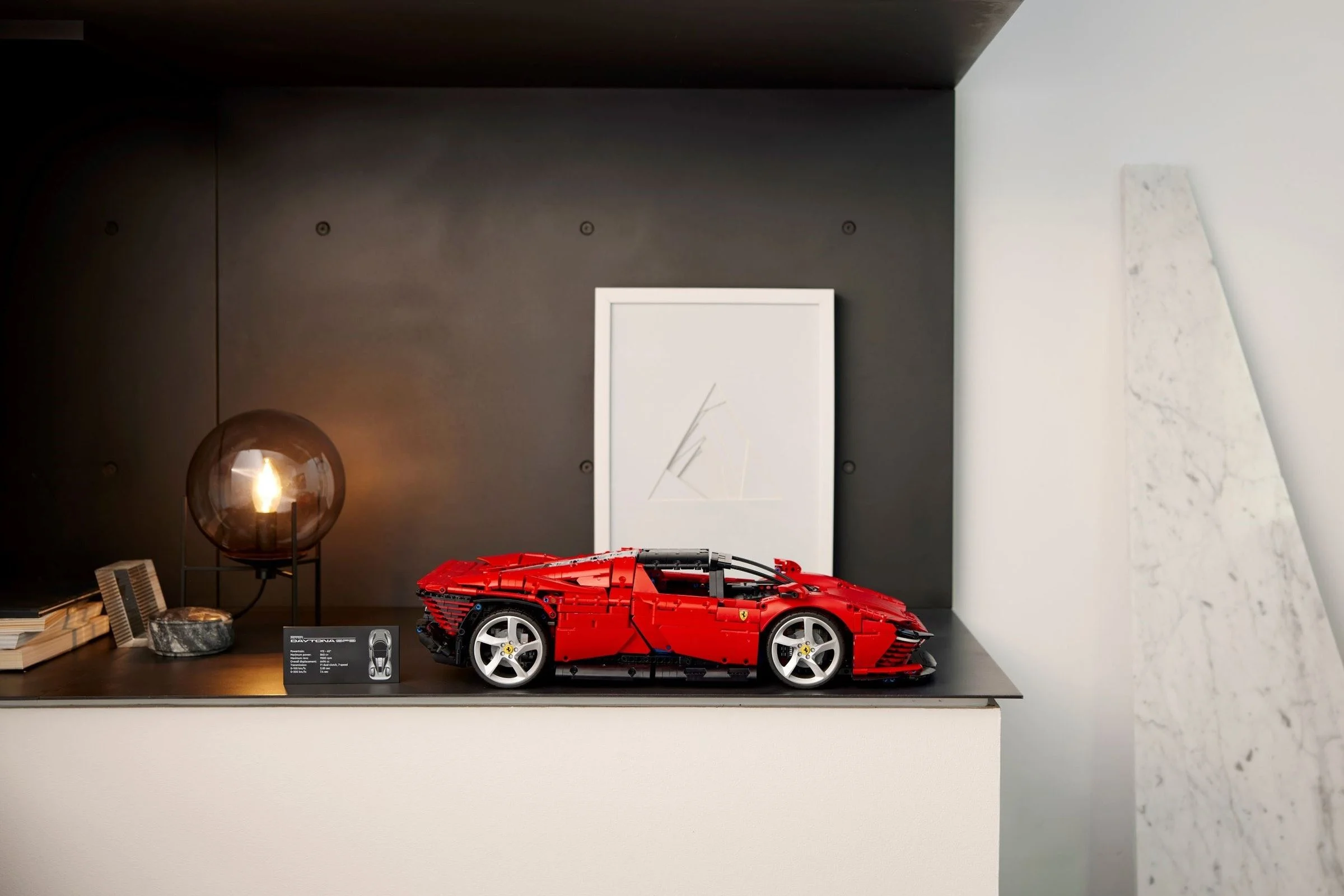 LEGO® 42143 Technic Ferrari Daytona SP3 42143 - zdjęcie 9