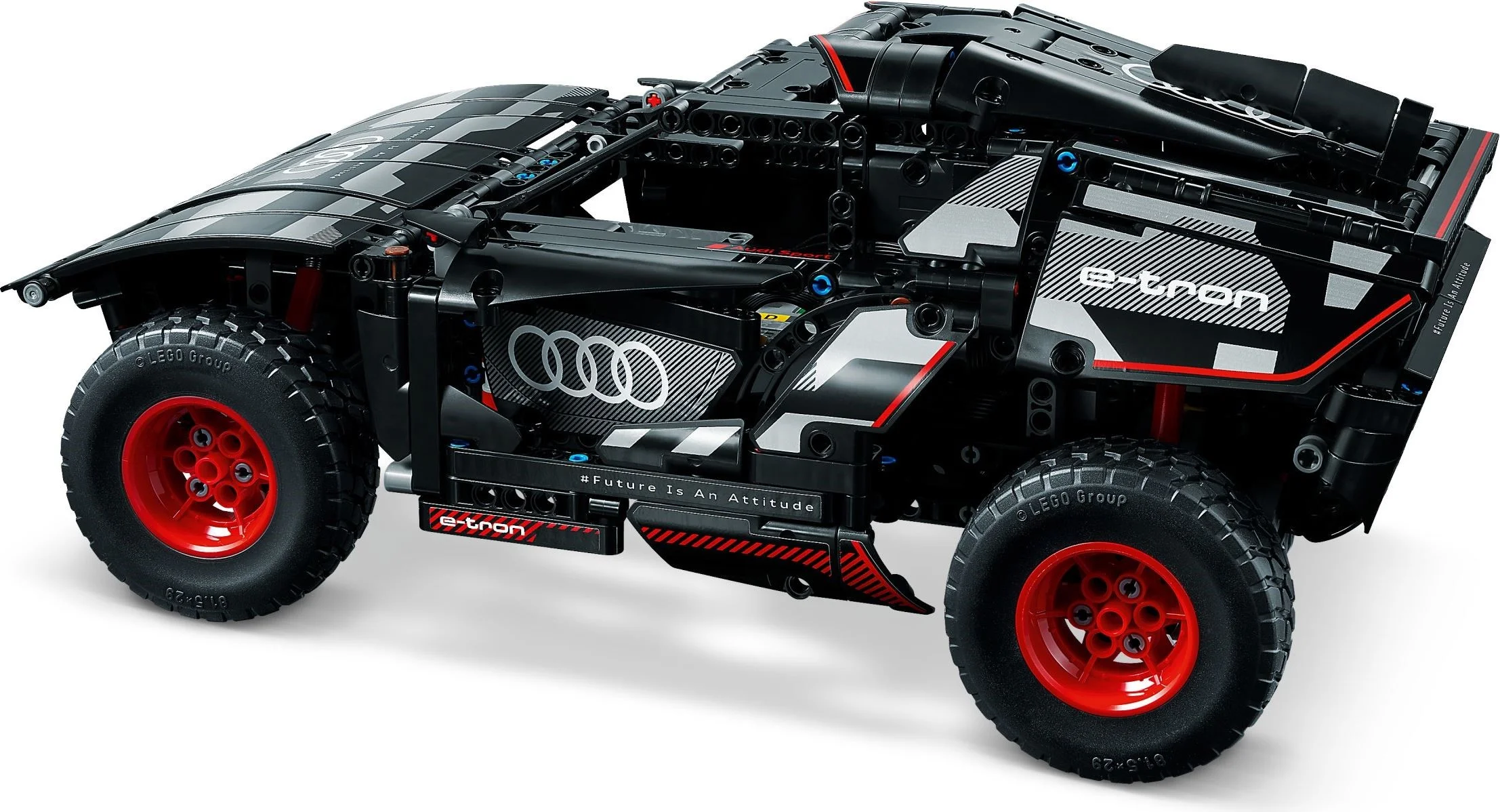 LEGO® 42160 Audi RS Q e-tron - zdjęcie 3