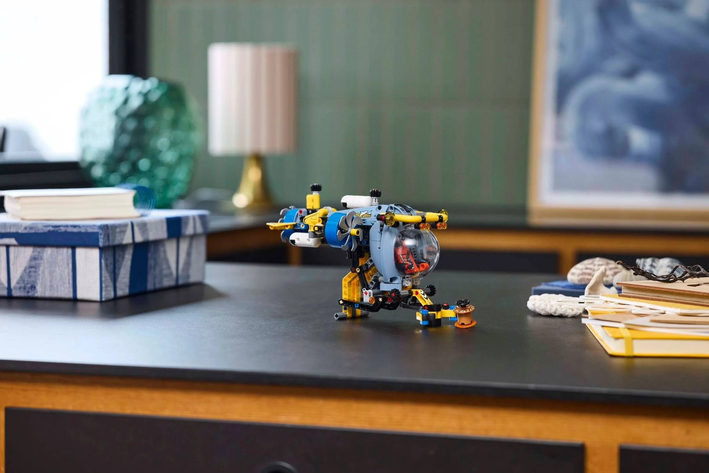 LEGO® 42201 Badawcza łódź podwodna - zdjęcie 11