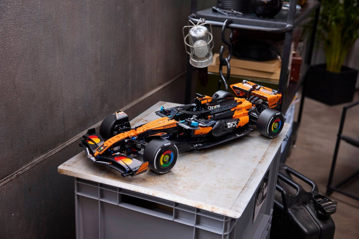 LEGO® 42228 Bolid McLaren MCL39 F1 - zdjęcie 29