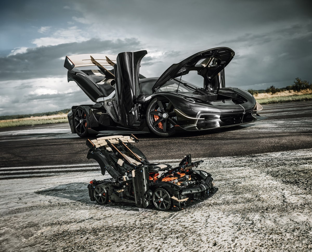 LEGO® 42232 Koenigsegg Sadair's Spear Megacar, Zestaw - zdjęcie 3