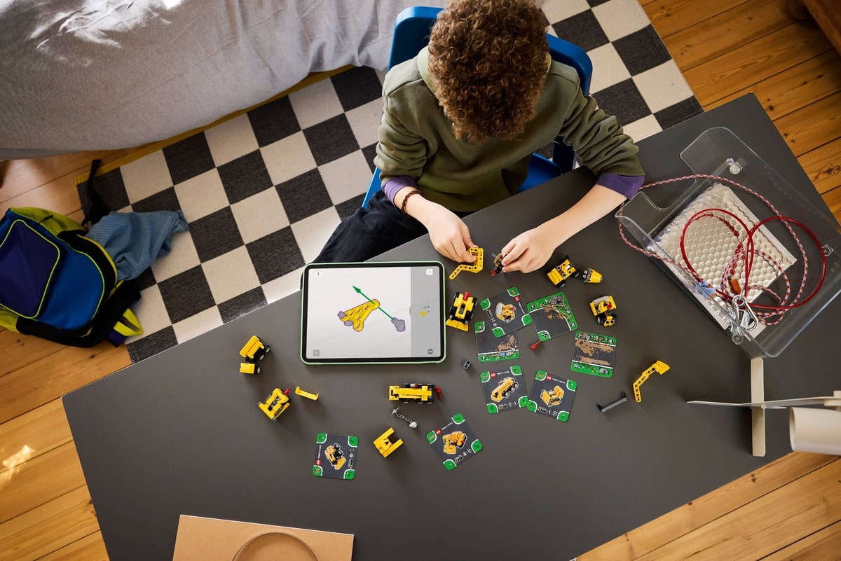 LEGO® 42233 Potężne maszyny - zdjęcie 5